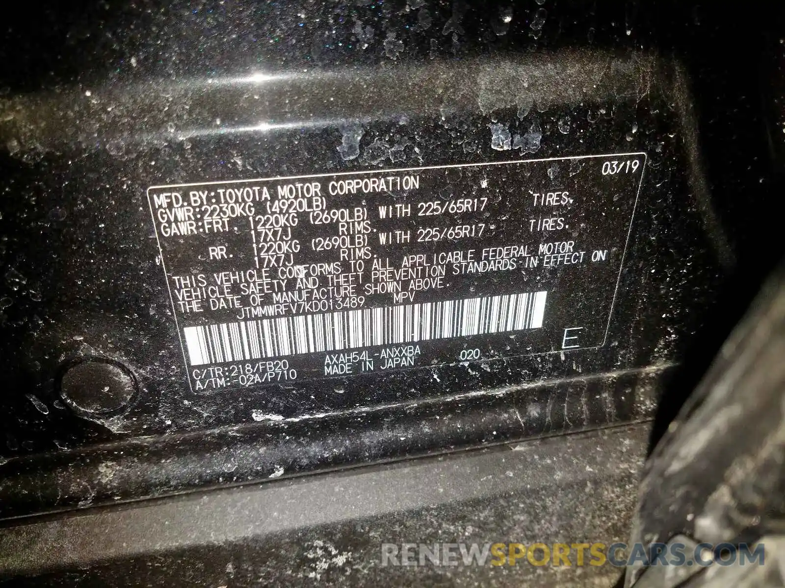 10 Photograph of a damaged car JTMMWRFV7KD013489 TOYOTA RAV4 2019