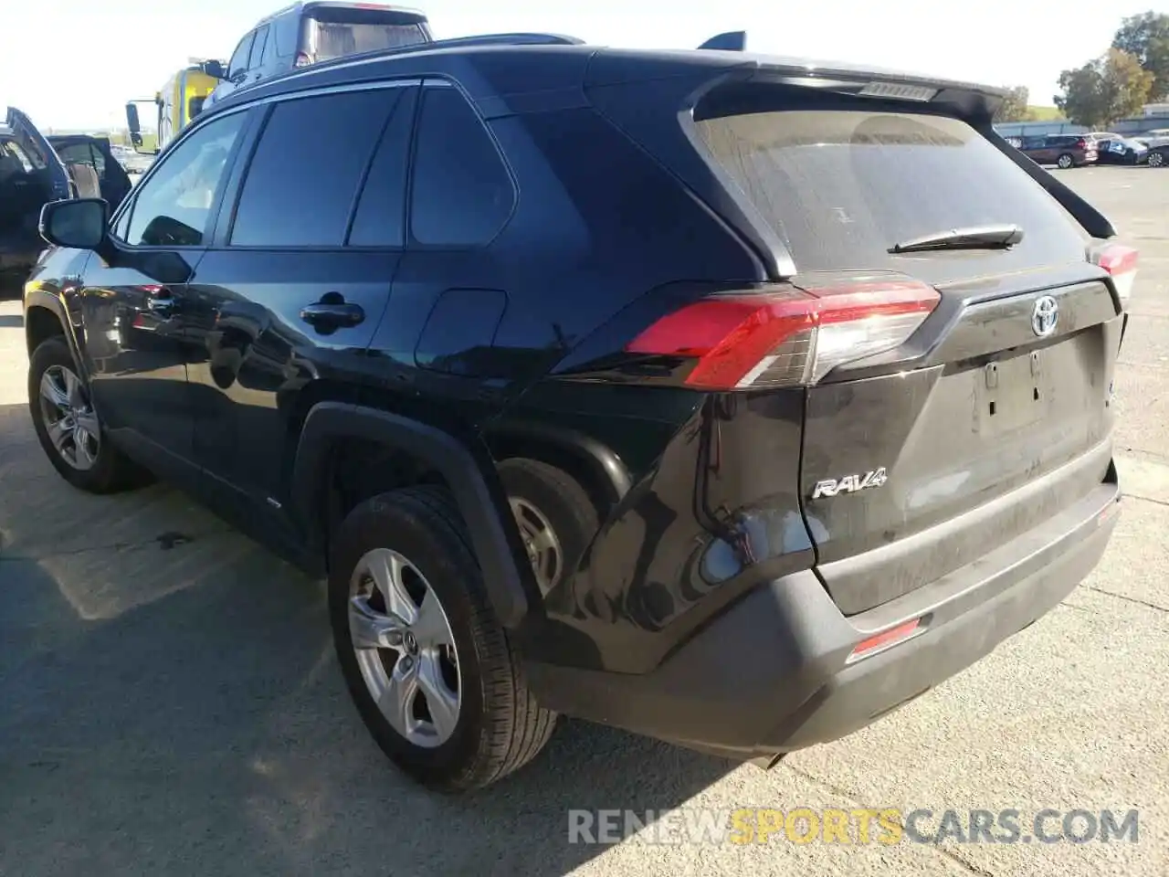 3 Photograph of a damaged car JTMMWRFV7KD017560 TOYOTA RAV4 2019