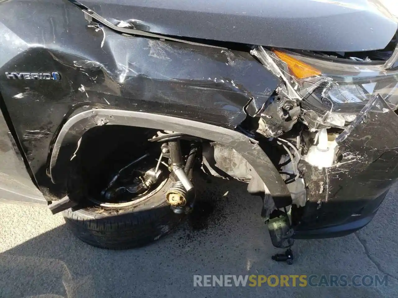 9 Photograph of a damaged car JTMMWRFV7KD017560 TOYOTA RAV4 2019