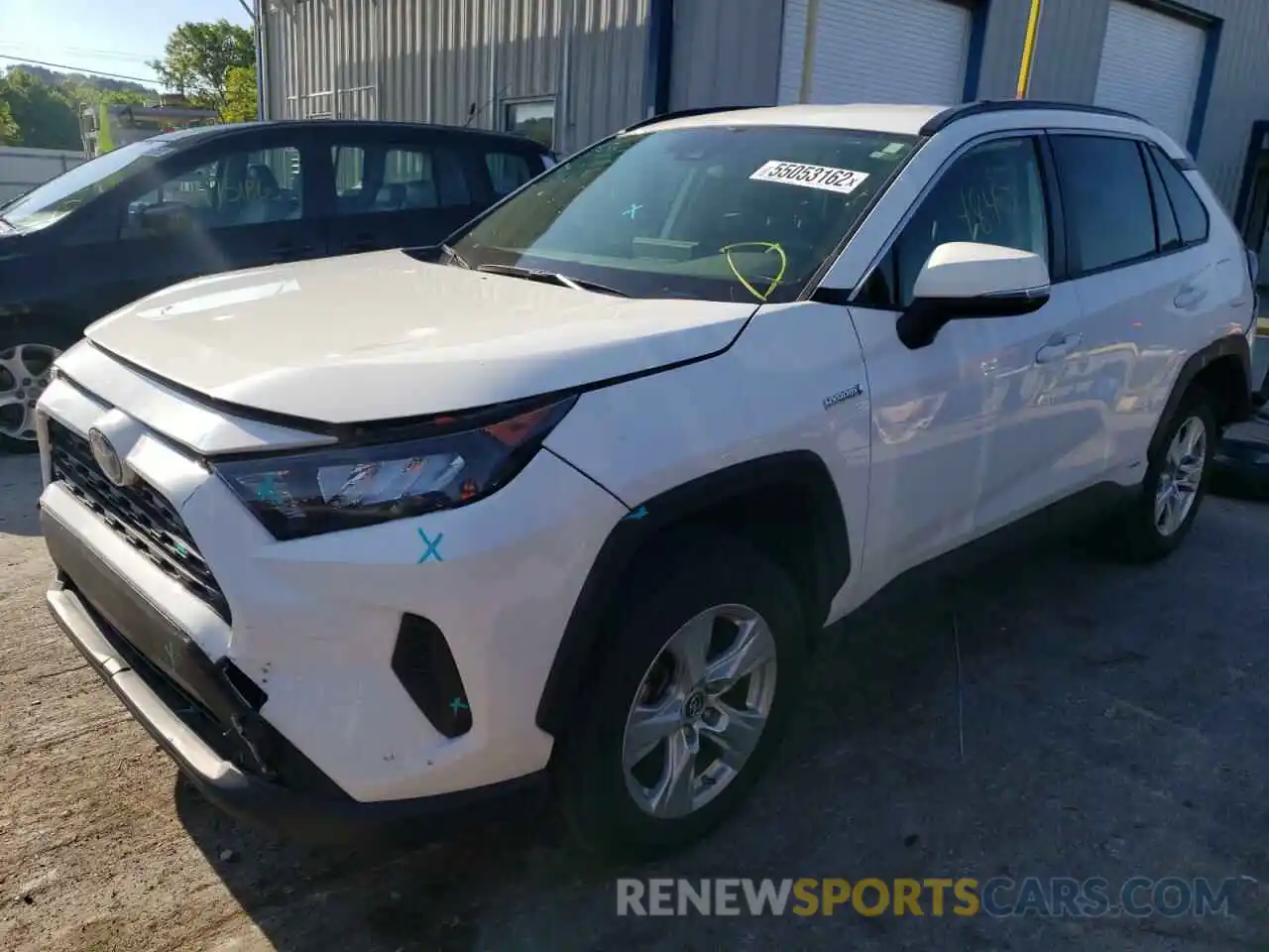 2 Photograph of a damaged car JTMMWRFV7KJ008228 TOYOTA RAV4 2019