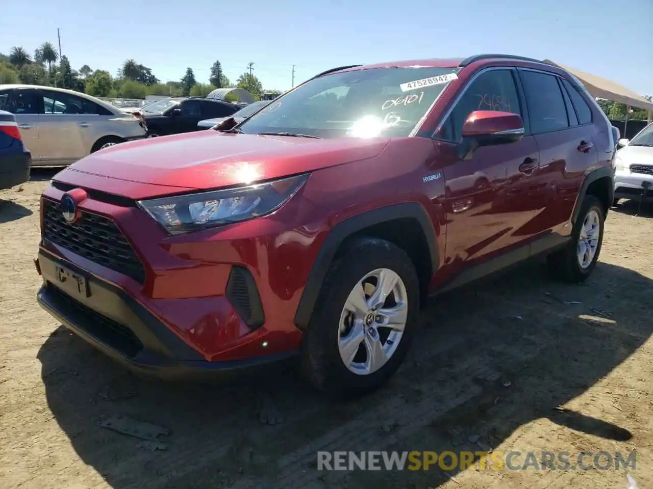 2 Photograph of a damaged car JTMMWRFV8KD004199 TOYOTA RAV4 2019