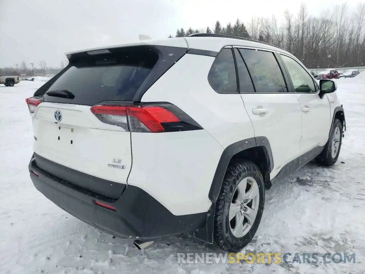 4 Photograph of a damaged car JTMMWRFV8KD012495 TOYOTA RAV4 2019