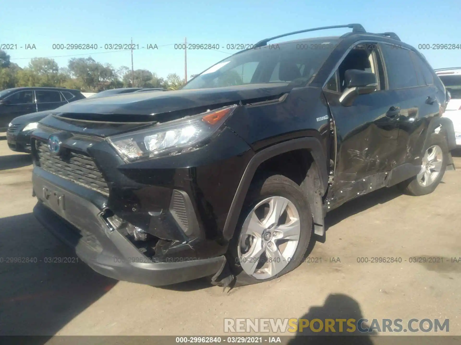 2 Фотография поврежденного автомобиля JTMMWRFV8KD016806 TOYOTA RAV4 2019