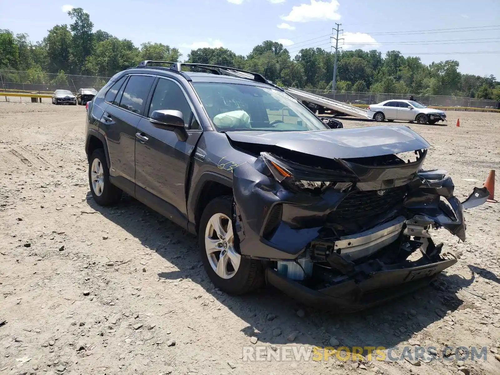 1 Photograph of a damaged car JTMMWRFV8KD023397 TOYOTA RAV4 2019