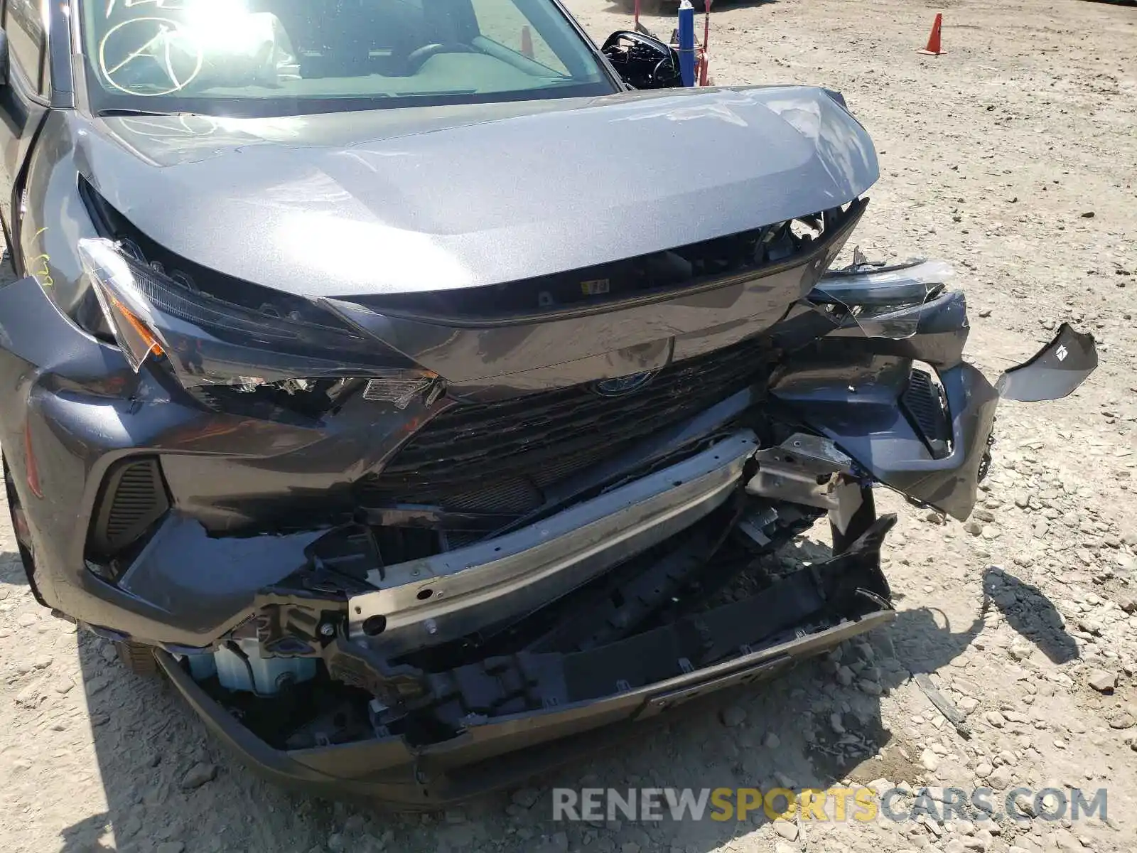 9 Photograph of a damaged car JTMMWRFV8KD023397 TOYOTA RAV4 2019