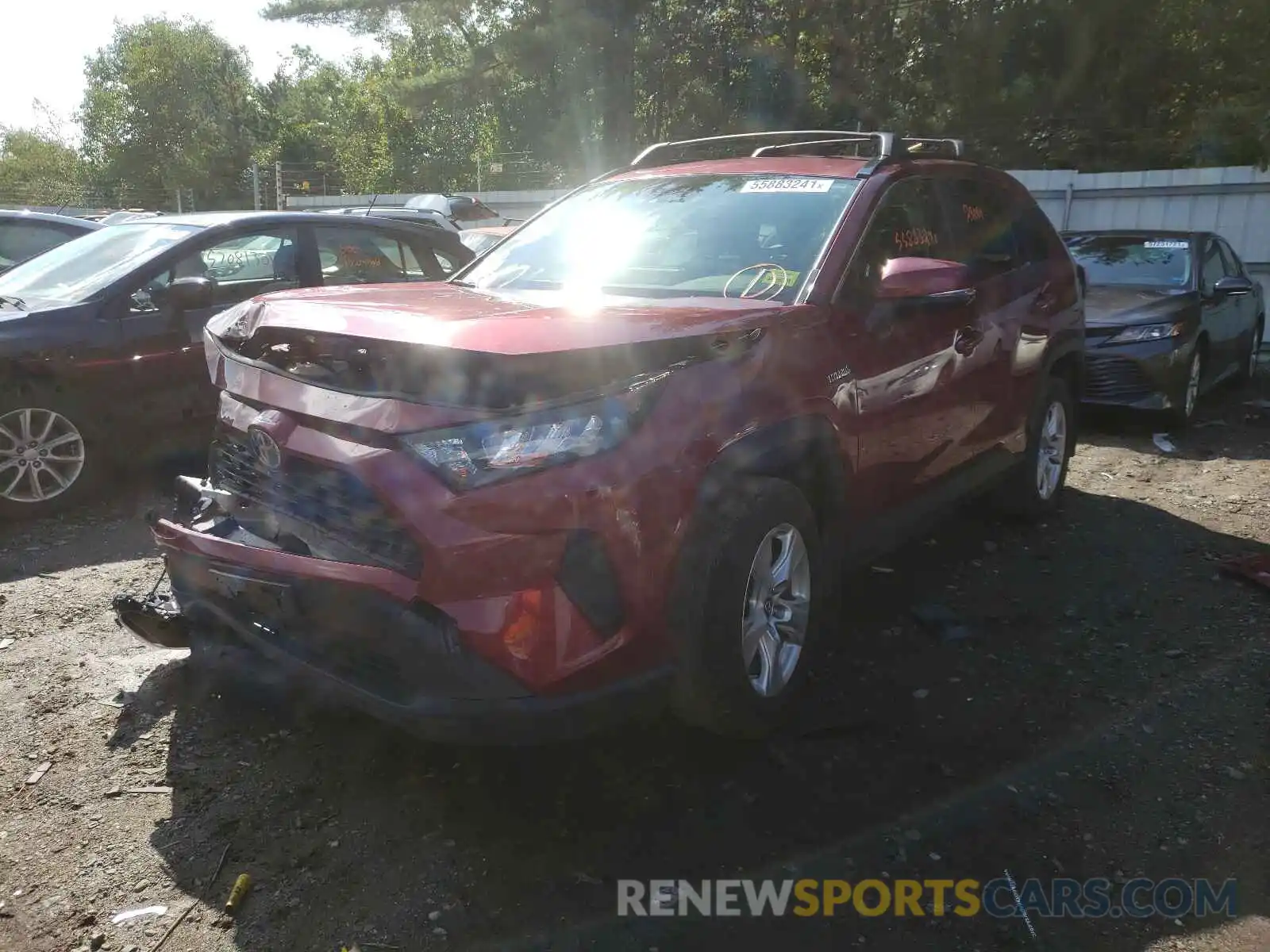 2 Photograph of a damaged car JTMMWRFV8KJ005774 TOYOTA RAV4 2019