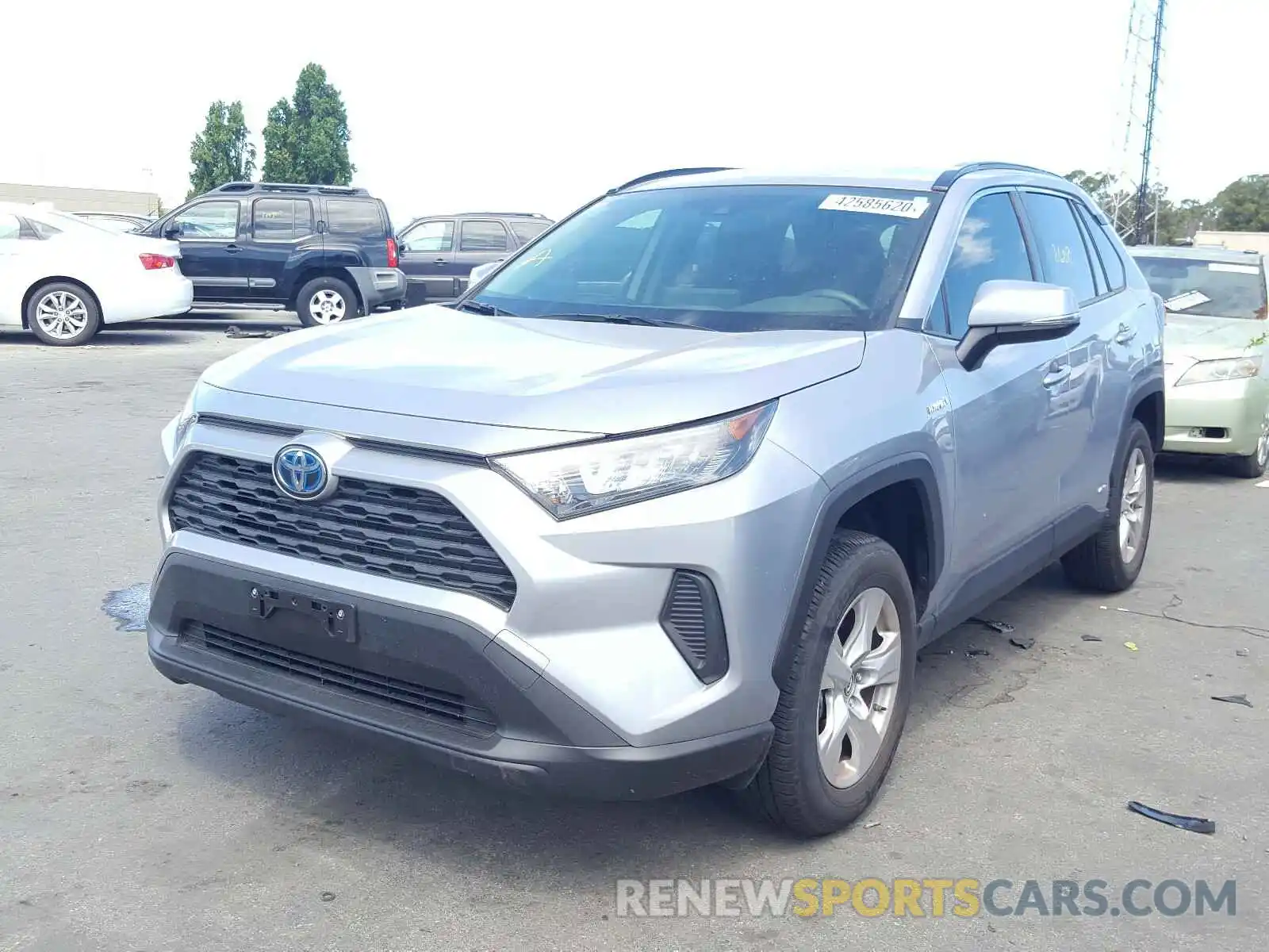 2 Photograph of a damaged car JTMMWRFV9KD017396 TOYOTA RAV4 2019