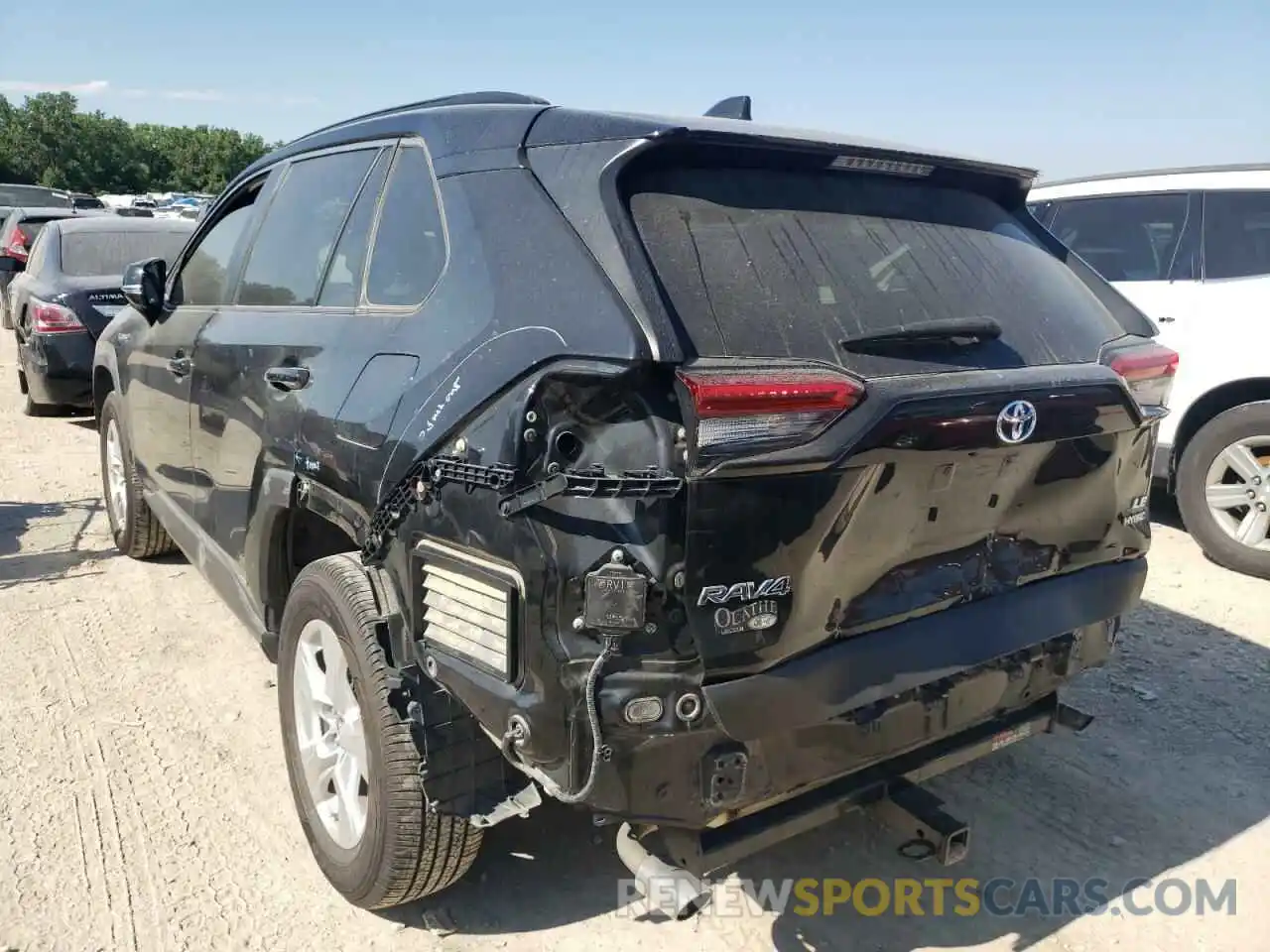 3 Photograph of a damaged car JTMMWRFV9KD025790 TOYOTA RAV4 2019