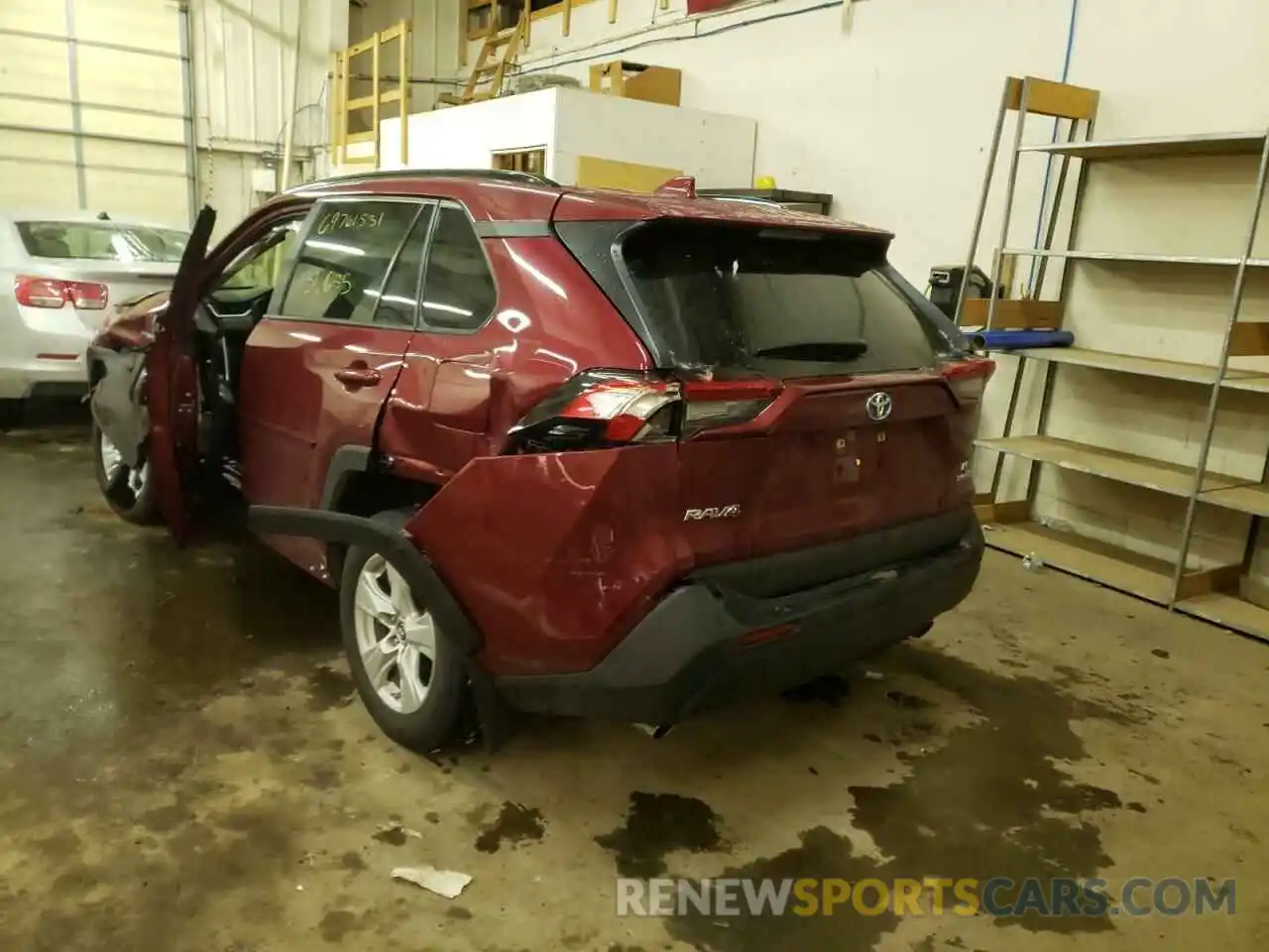 3 Photograph of a damaged car JTMMWRFV9KD031332 TOYOTA RAV4 2019