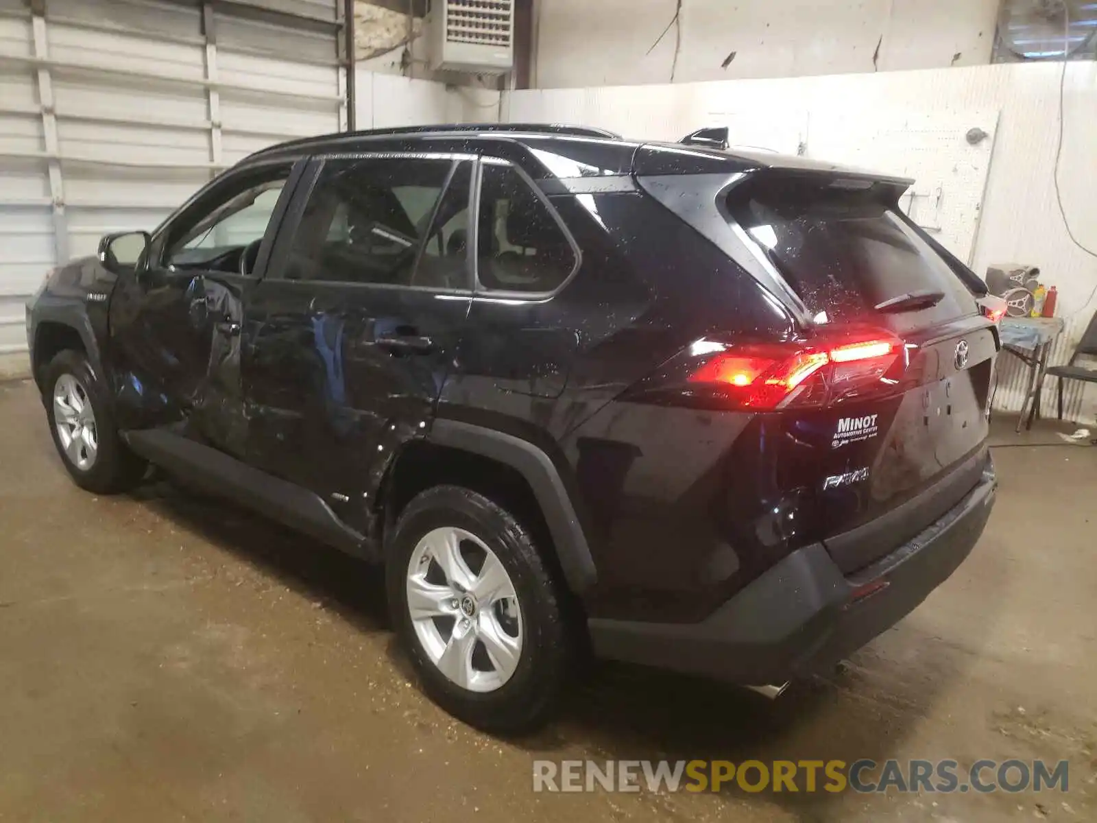 3 Фотография поврежденного автомобиля JTMMWRFV9KD524900 TOYOTA RAV4 2019