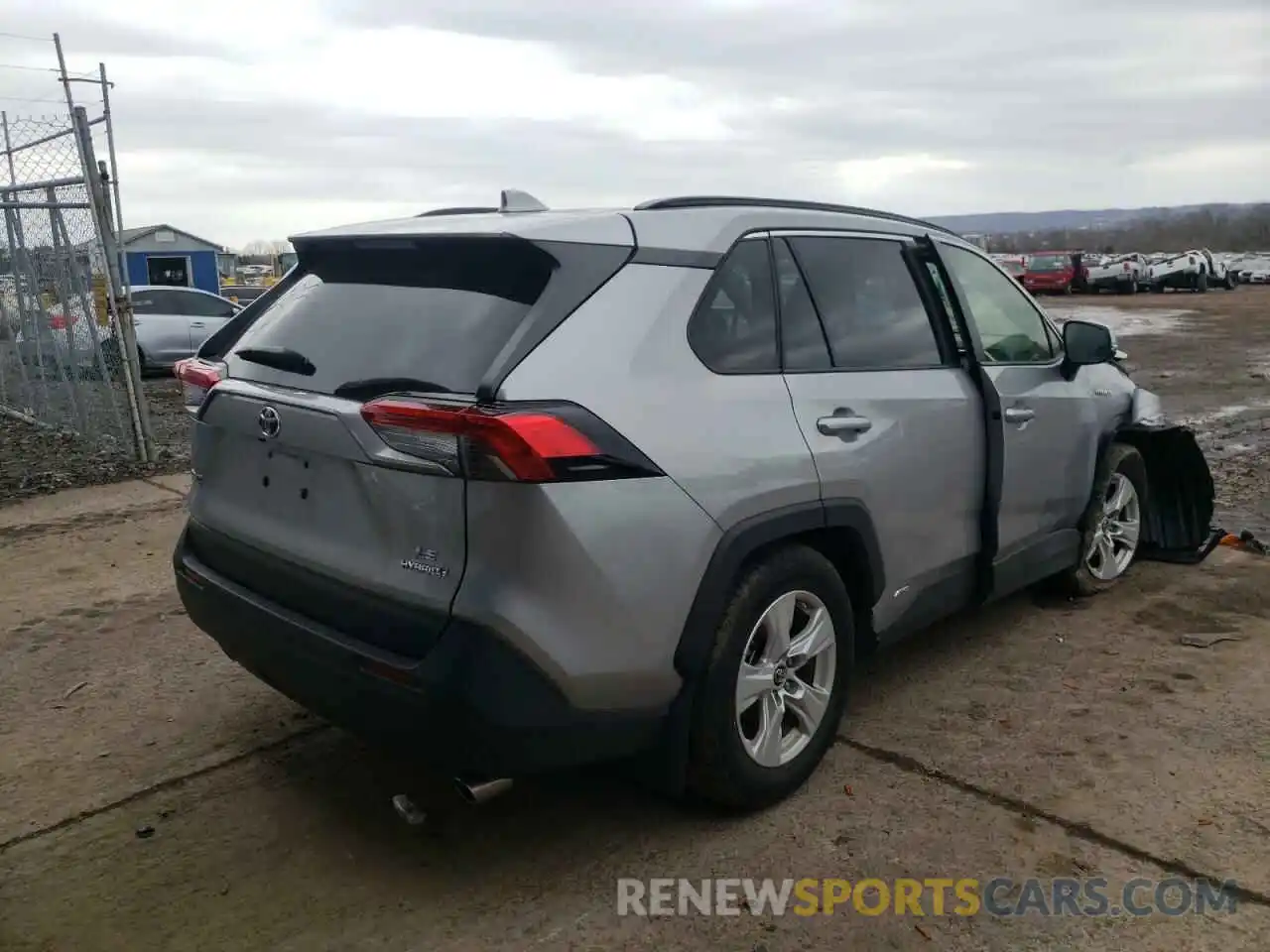 4 Photograph of a damaged car JTMMWRFVXKD006147 TOYOTA RAV4 2019