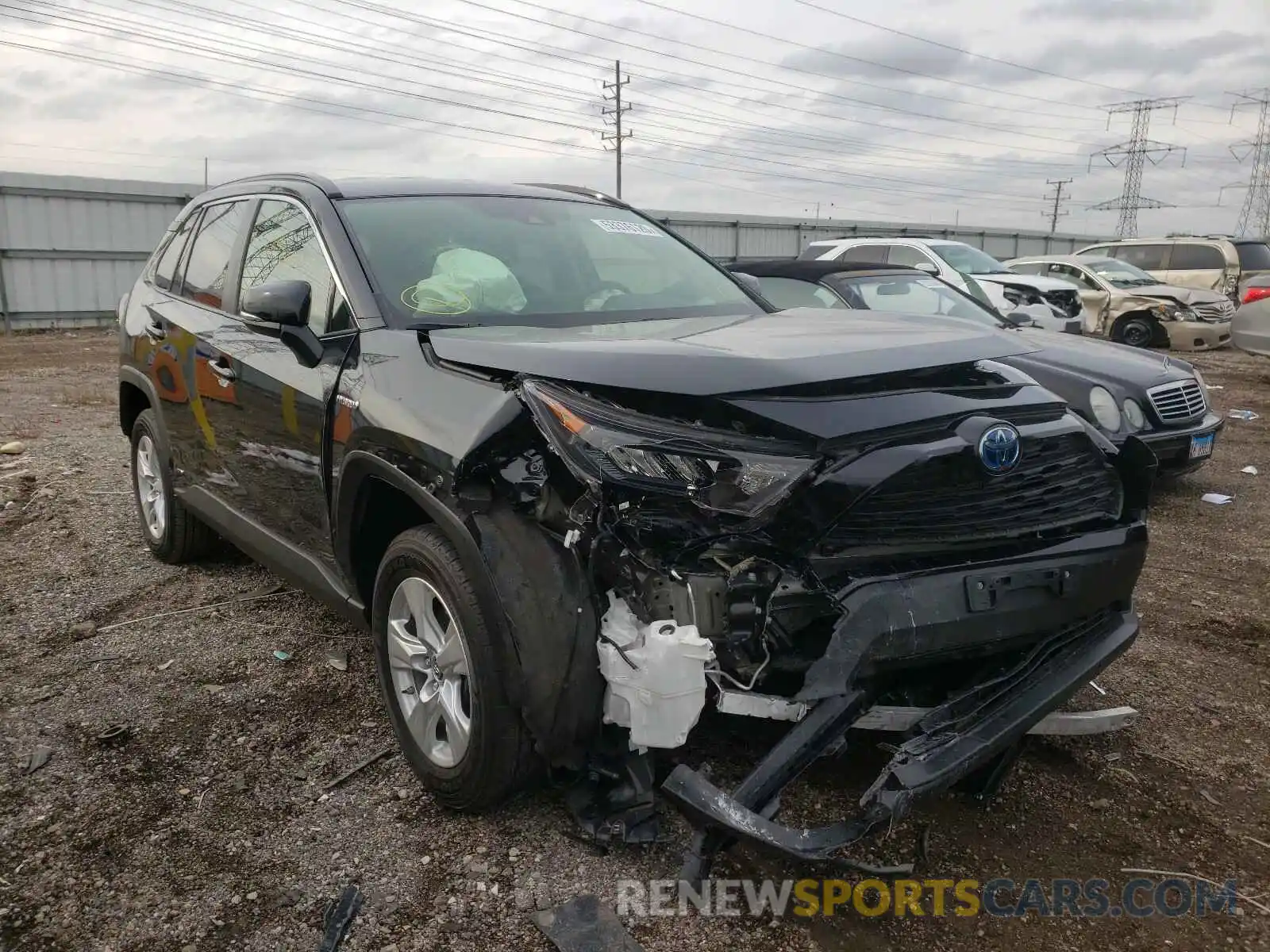 1 Photograph of a damaged car JTMMWRFVXKD009145 TOYOTA RAV4 2019