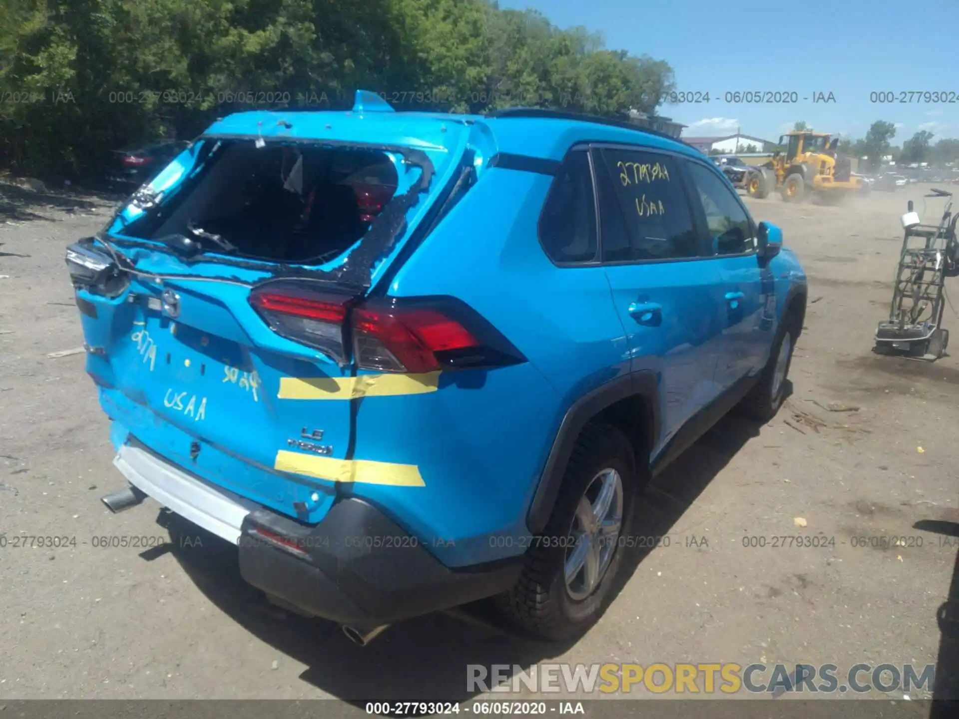 4 Photograph of a damaged car JTMMWRFVXKD024857 TOYOTA RAV4 2019