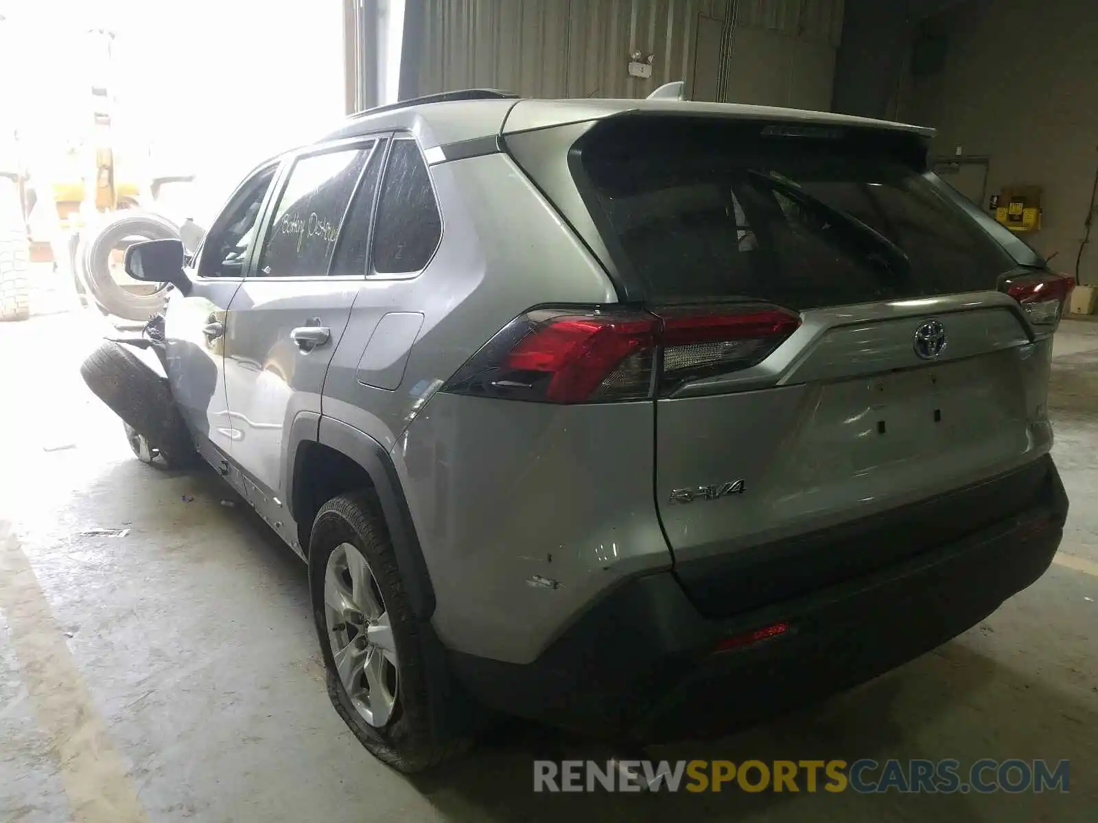 3 Photograph of a damaged car JTMMWRFVXKD035082 TOYOTA RAV4 2019