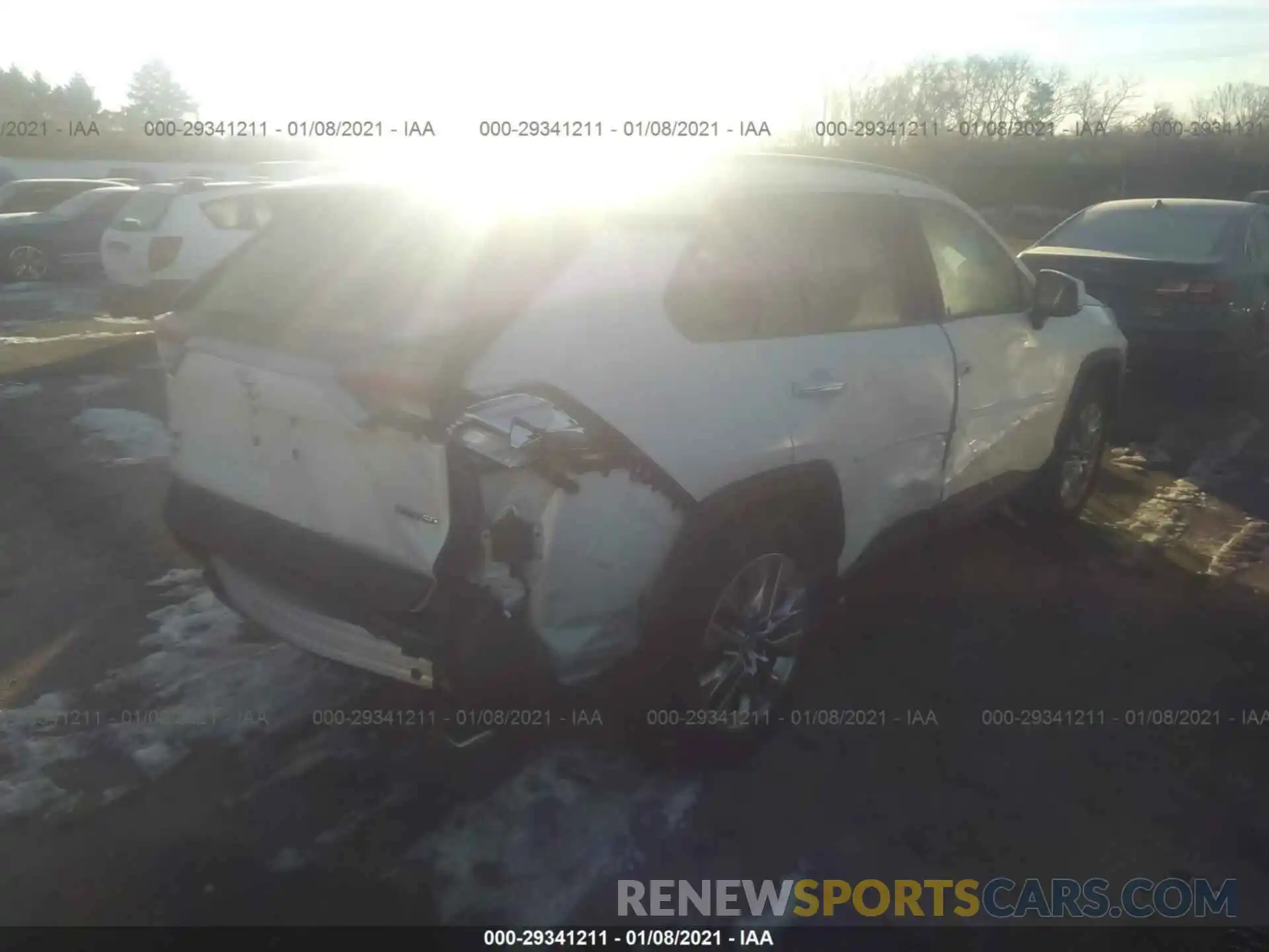 4 Photograph of a damaged car JTMN1RFV0KD015331 TOYOTA RAV4 2019