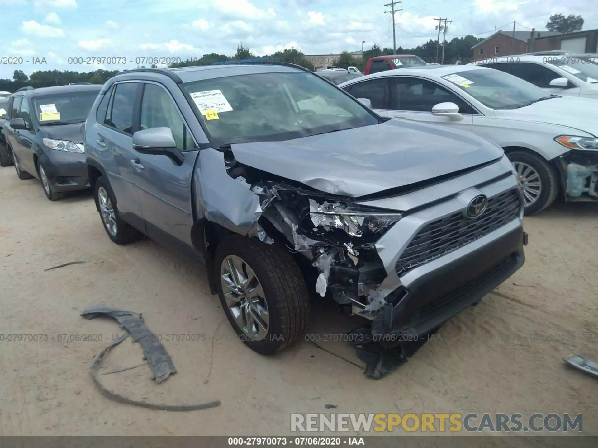 1 Photograph of a damaged car JTMN1RFV0KD045431 TOYOTA RAV4 2019