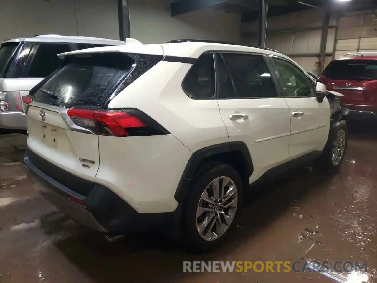 4 Photograph of a damaged car JTMN1RFV0KJ002743 TOYOTA RAV4 2019