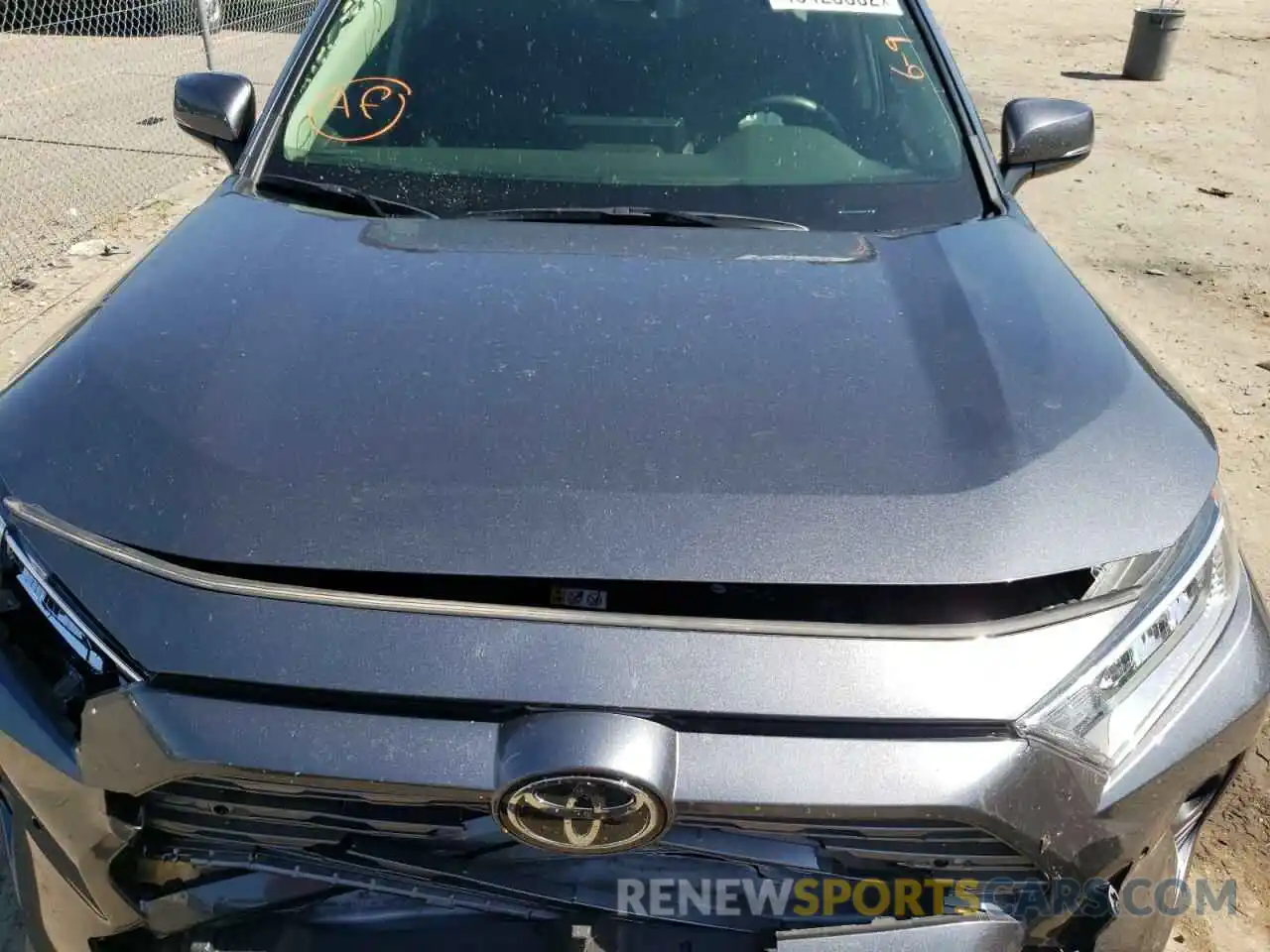 7 Photograph of a damaged car JTMN1RFV1KD502554 TOYOTA RAV4 2019