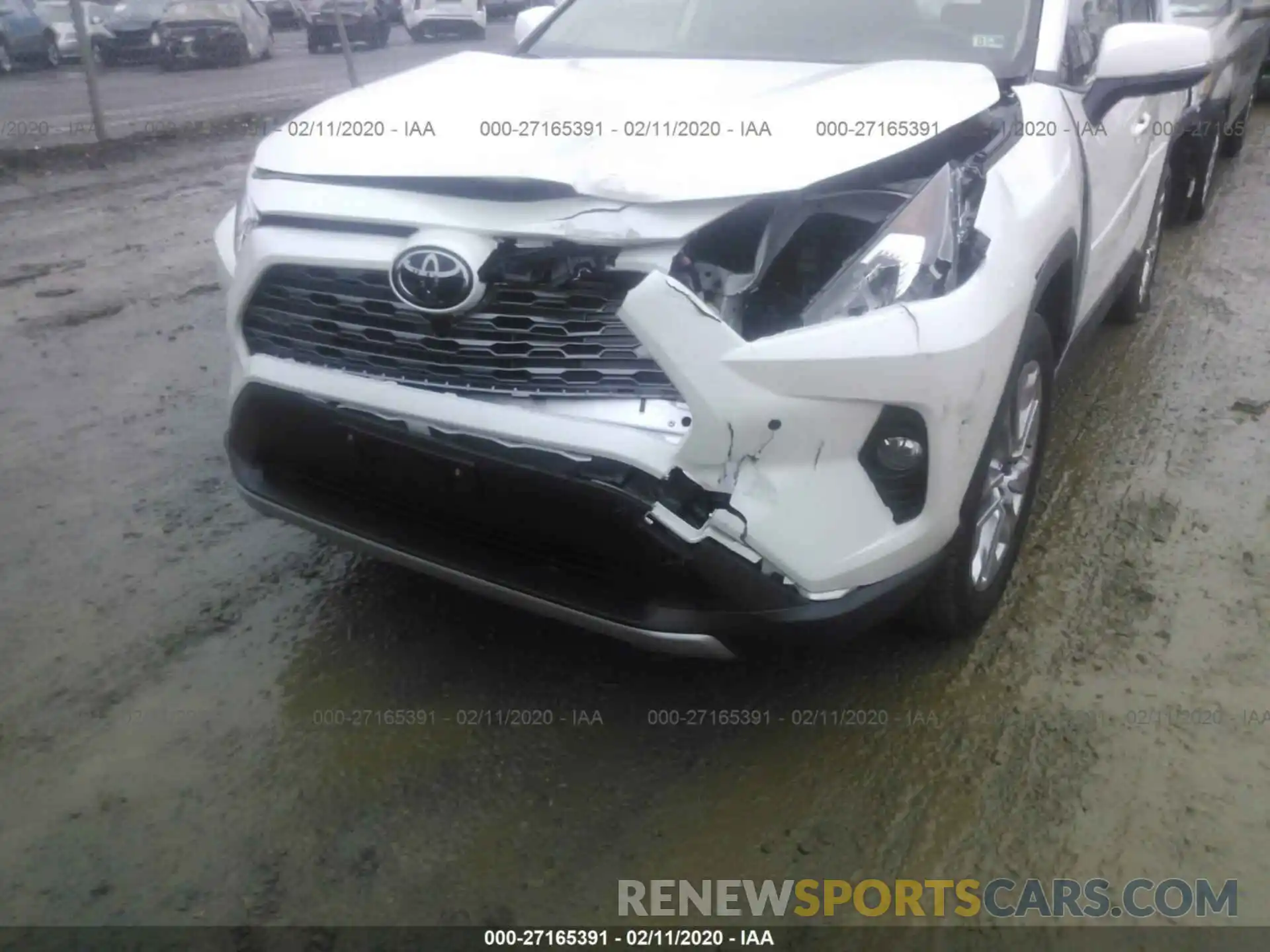 6 Photograph of a damaged car JTMN1RFV1KJ019695 TOYOTA RAV4 2019