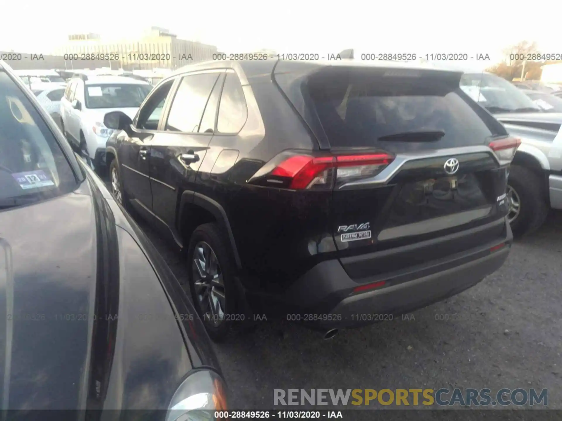 3 Photograph of a damaged car JTMN1RFV2KD506290 TOYOTA RAV4 2019