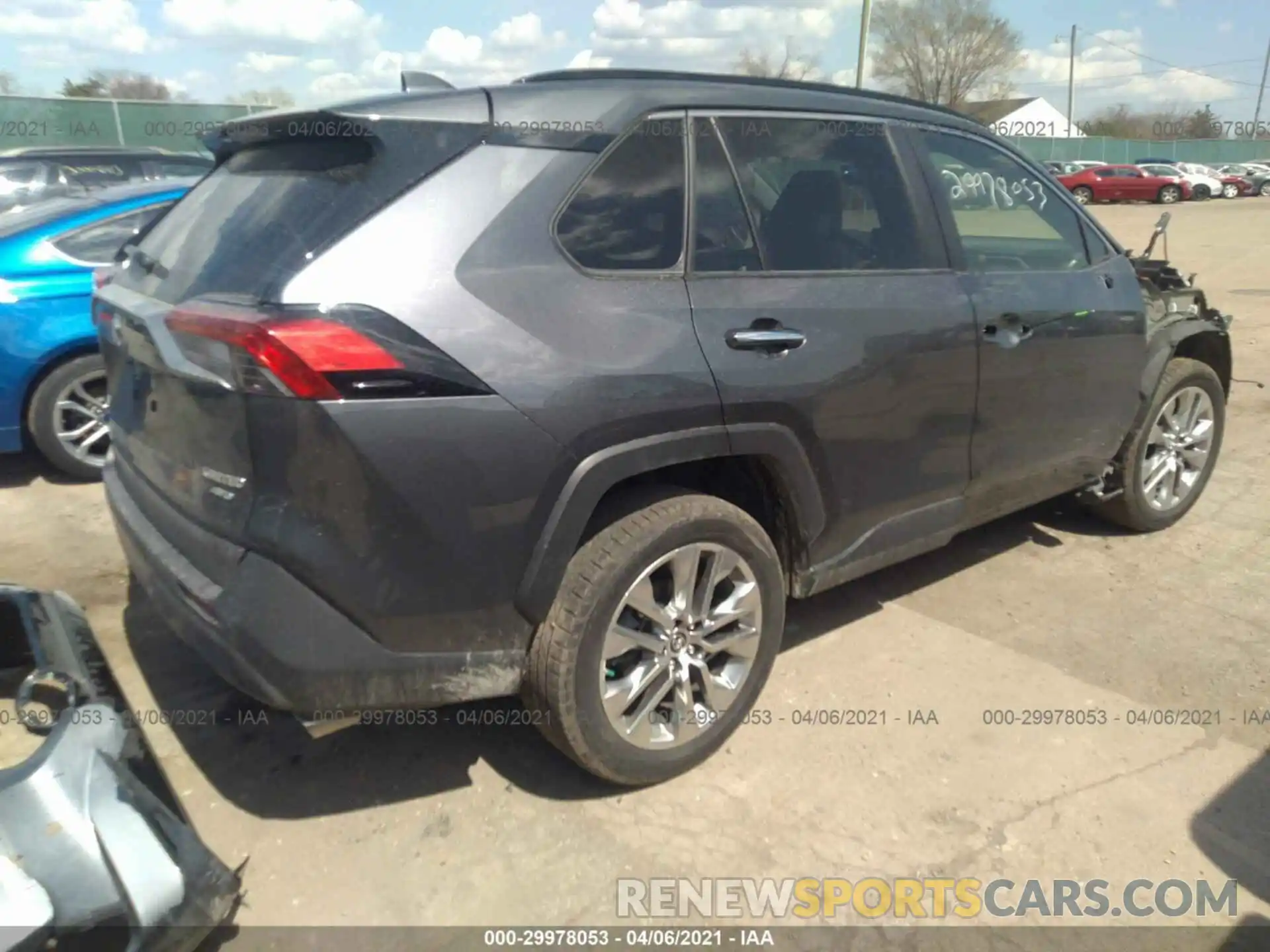 4 Фотография поврежденного автомобиля JTMN1RFV2KD509626 TOYOTA RAV4 2019