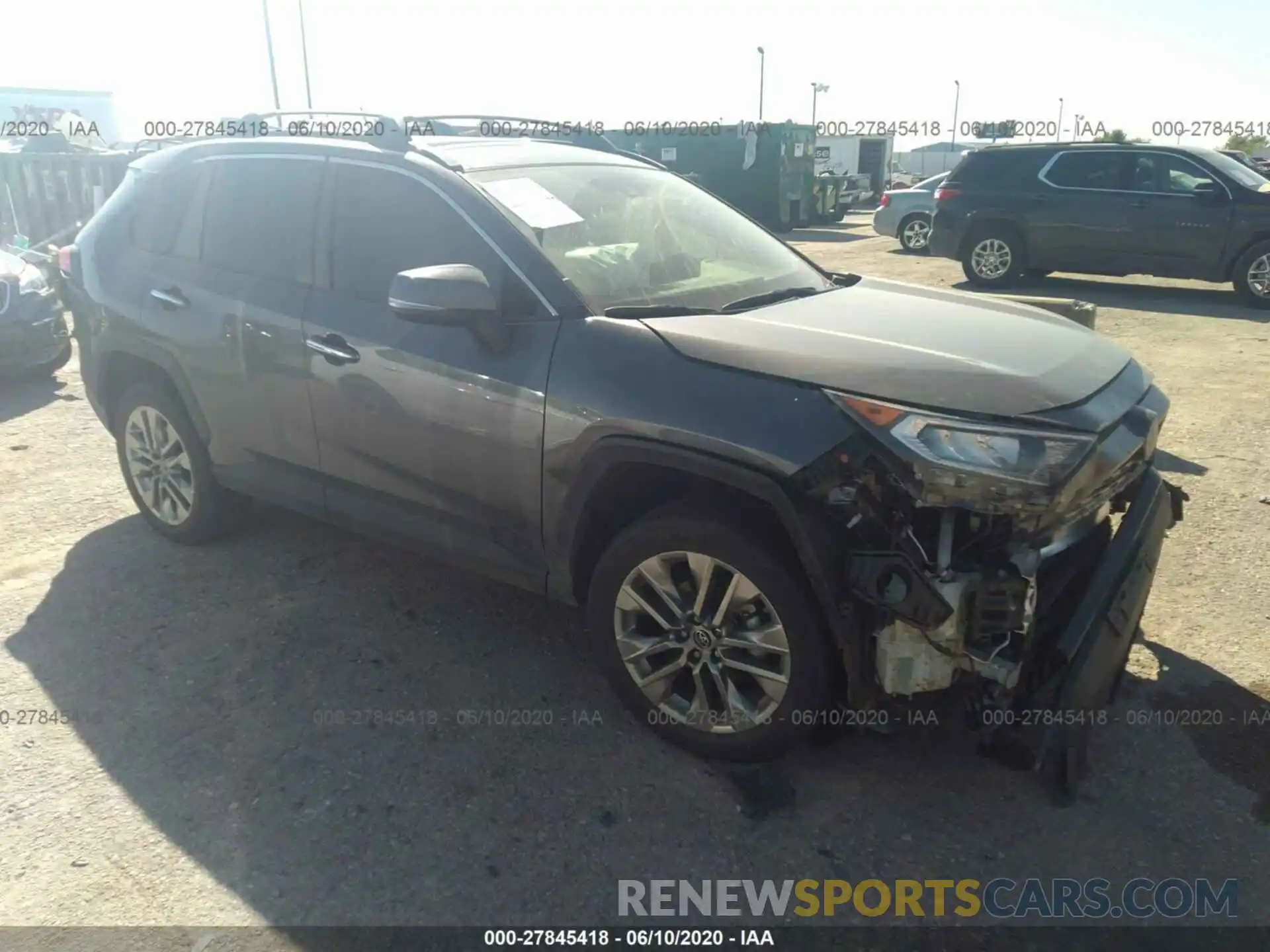 1 Photograph of a damaged car JTMN1RFV2KD519427 TOYOTA RAV4 2019