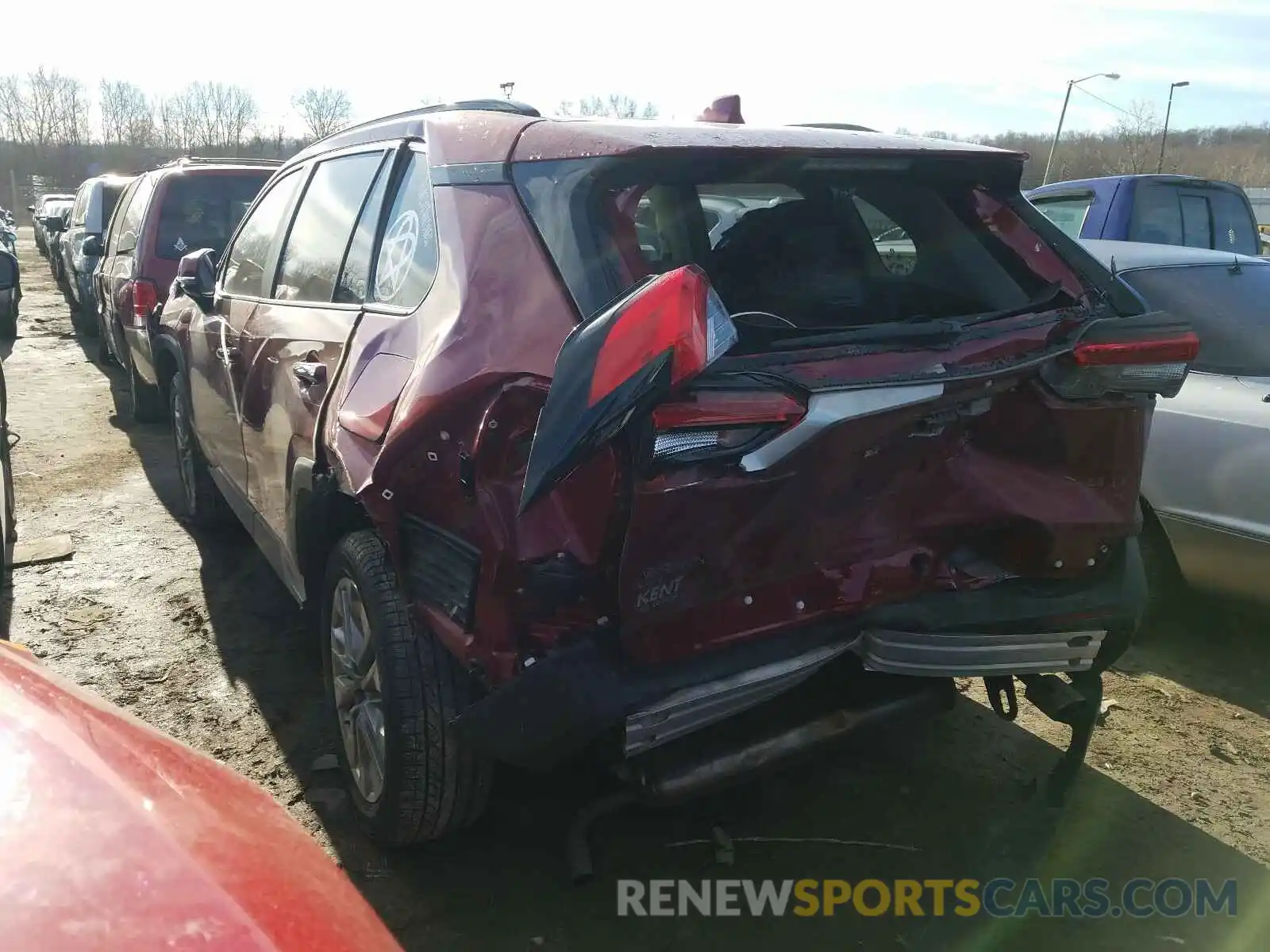 3 Photograph of a damaged car JTMN1RFV2KJ023285 TOYOTA RAV4 2019