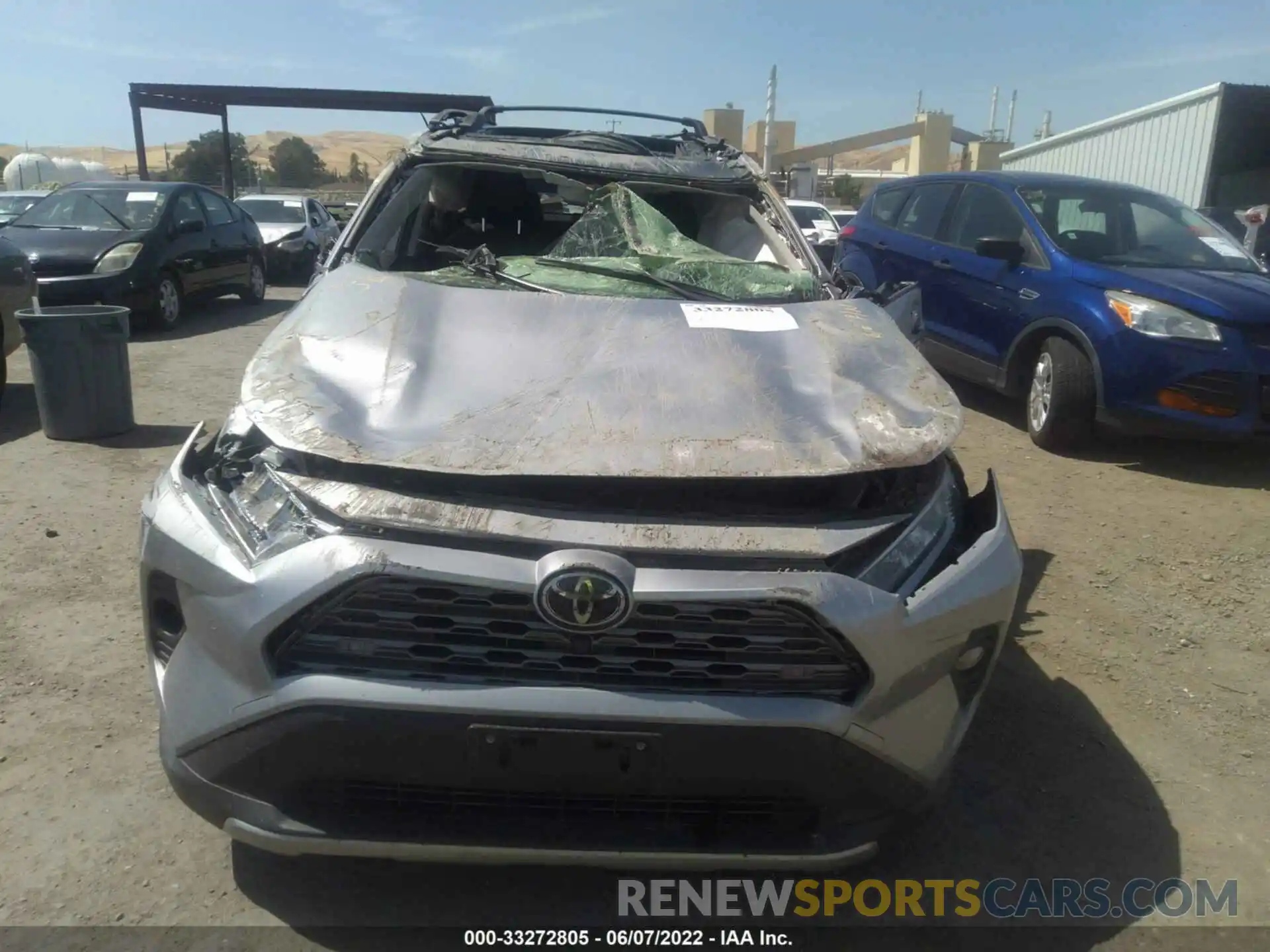 6 Photograph of a damaged car JTMN1RFV3KD503429 TOYOTA RAV4 2019