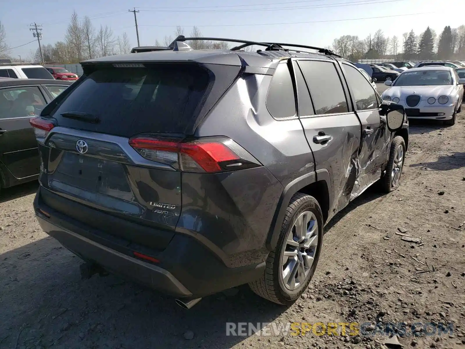 4 Photograph of a damaged car JTMN1RFV3KD521574 TOYOTA RAV4 2019