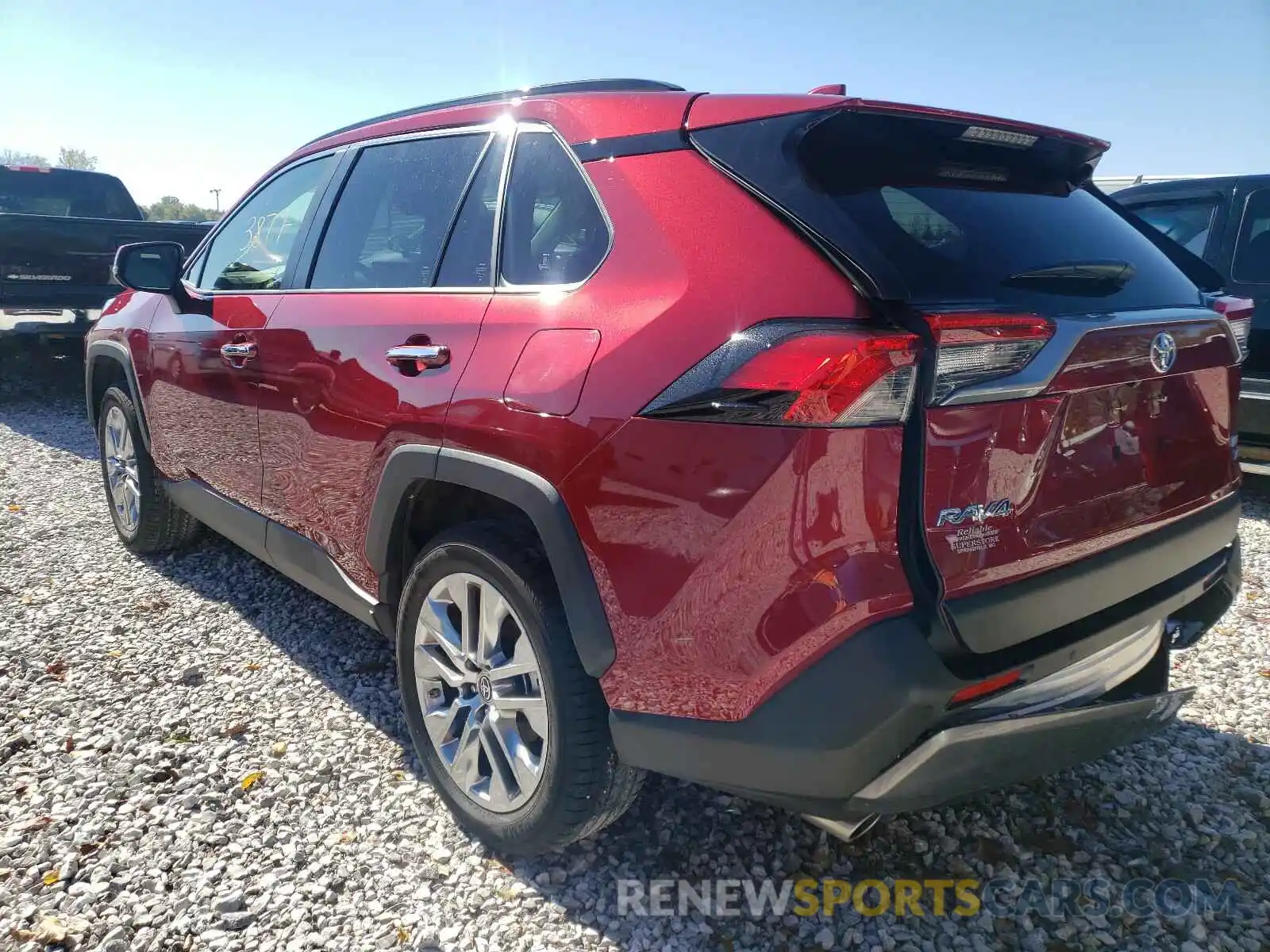 3 Photograph of a damaged car JTMN1RFV3KJ024140 TOYOTA RAV4 2019