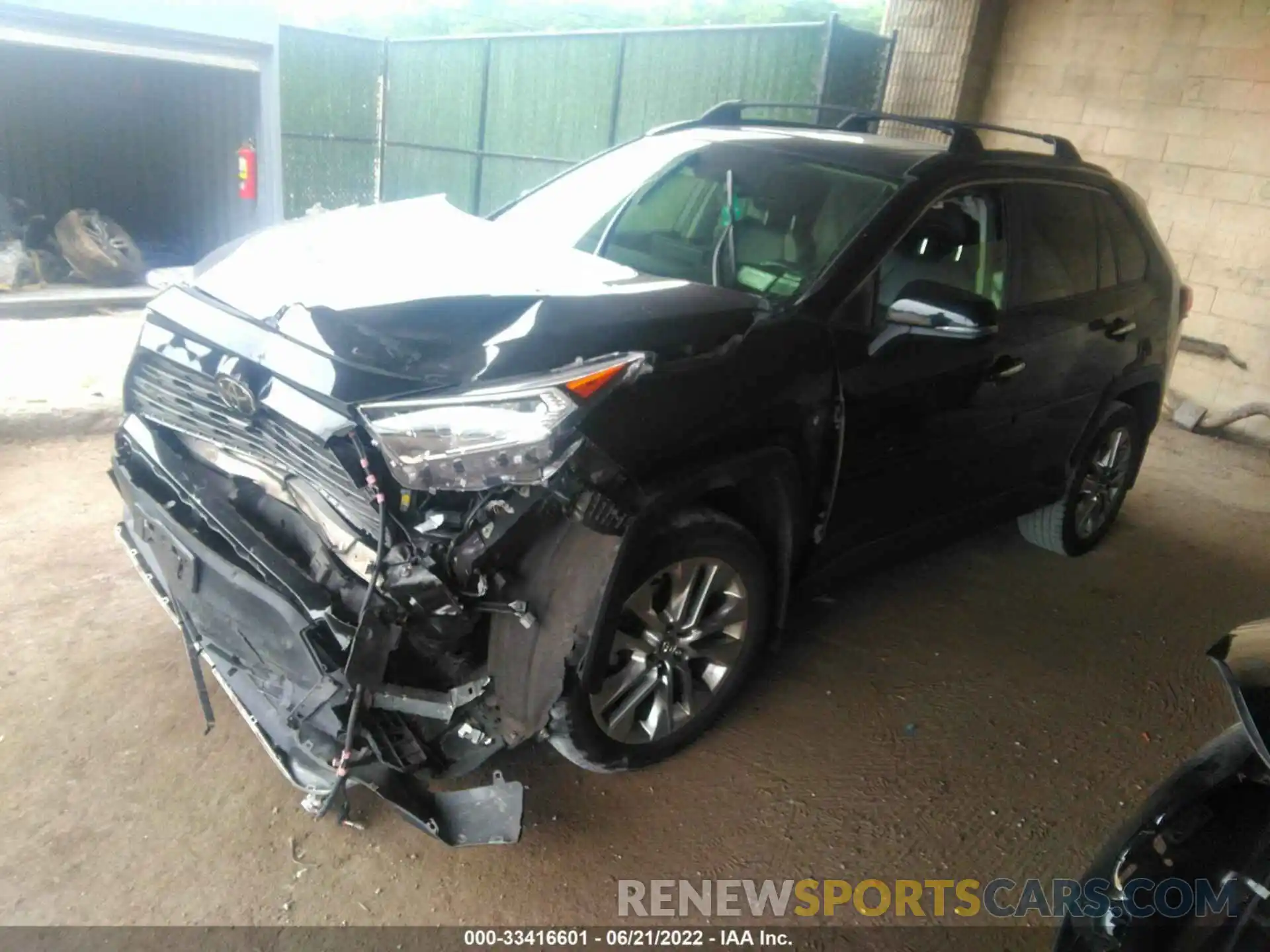 2 Photograph of a damaged car JTMN1RFV4KD502287 TOYOTA RAV4 2019