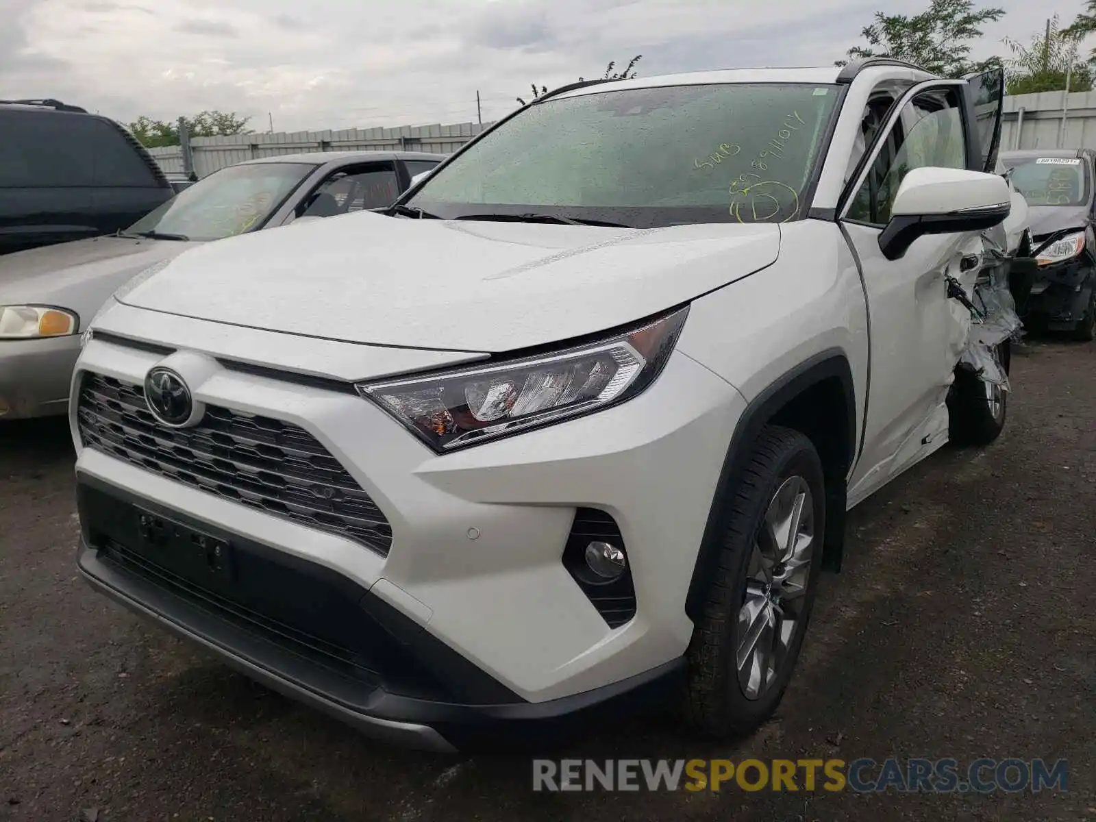 2 Photograph of a damaged car JTMN1RFV4KD516514 TOYOTA RAV4 2019