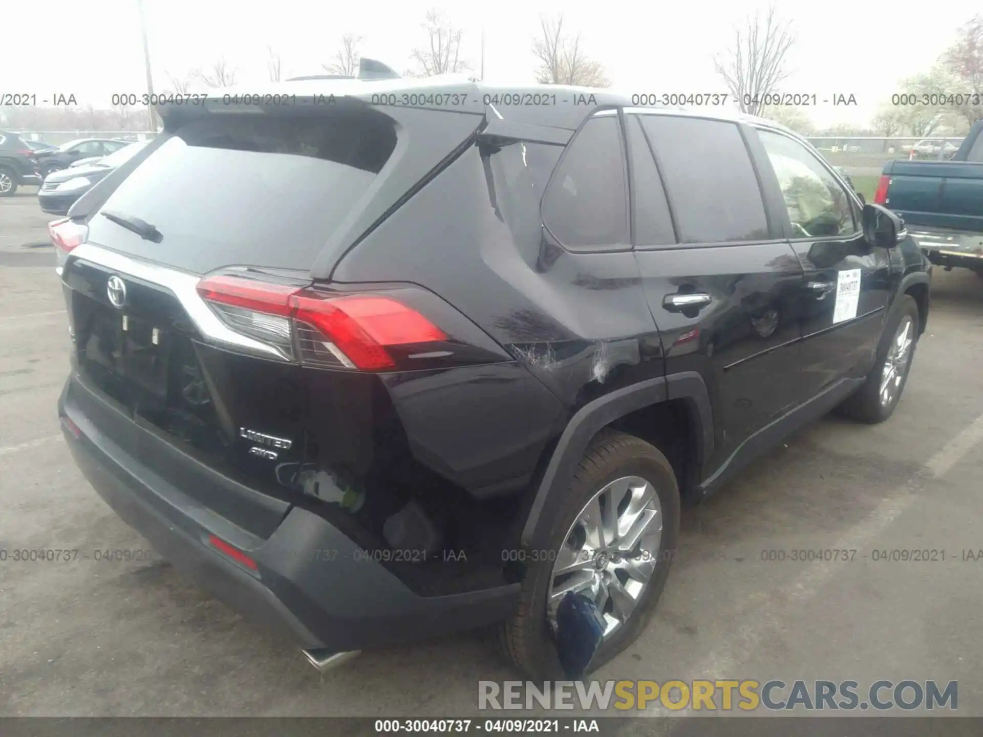 4 Photograph of a damaged car JTMN1RFV4KD518859 TOYOTA RAV4 2019