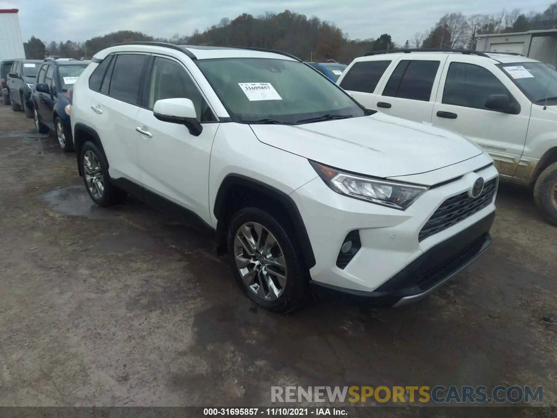 1 Photograph of a damaged car JTMN1RFV4KJ024972 TOYOTA RAV4 2019