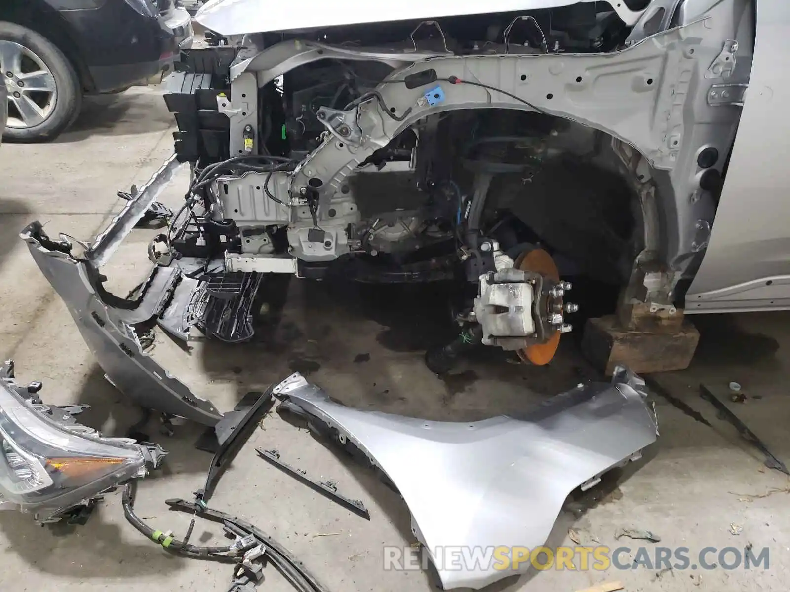 9 Photograph of a damaged car JTMN1RFV5KD010514 TOYOTA RAV4 2019