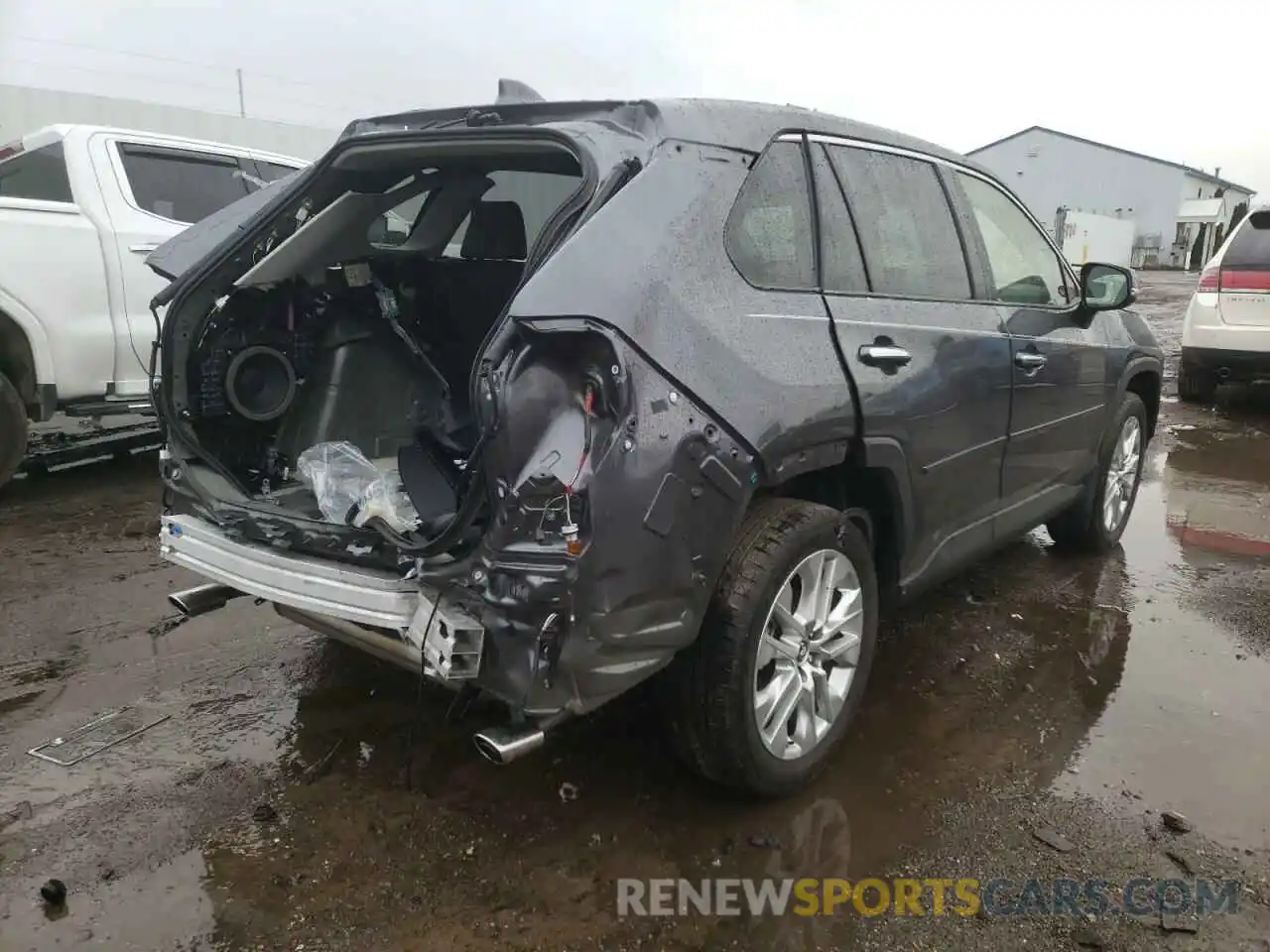 4 Photograph of a damaged car JTMN1RFV5KD030178 TOYOTA RAV4 2019