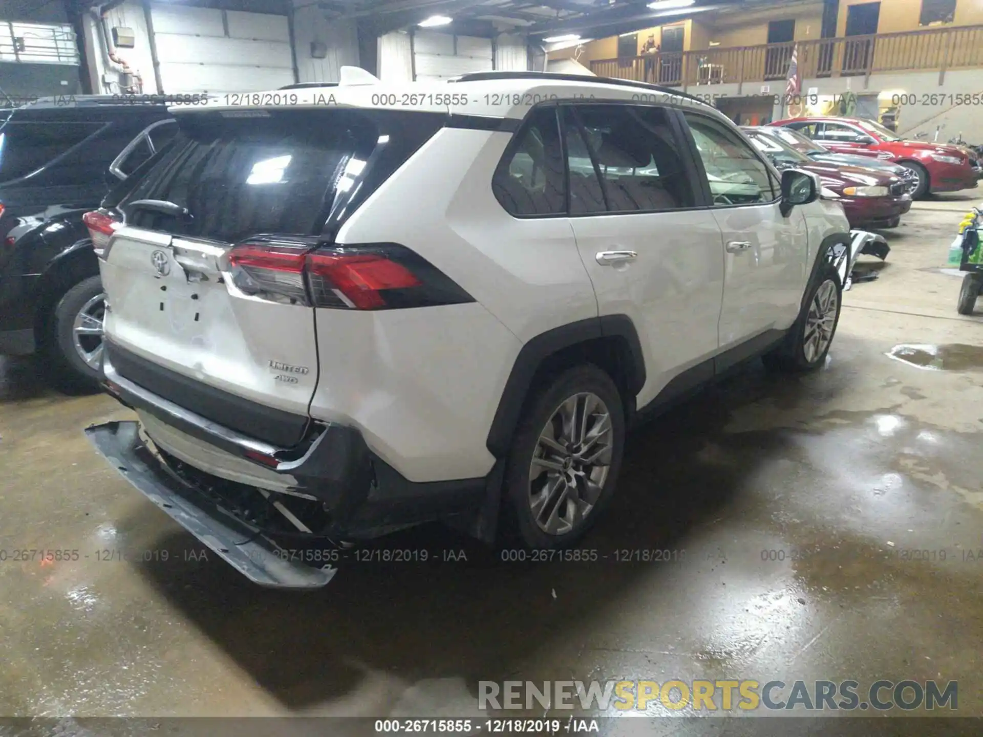 4 Photograph of a damaged car JTMN1RFV6KD501643 TOYOTA RAV4 2019