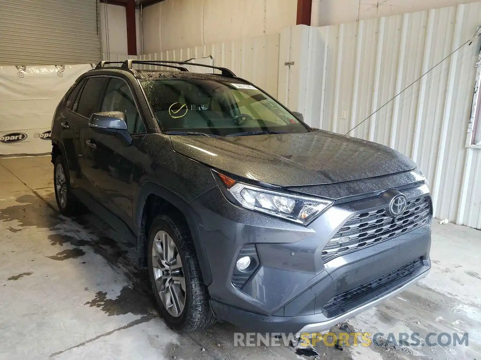 1 Photograph of a damaged car JTMN1RFV6KD518989 TOYOTA RAV4 2019