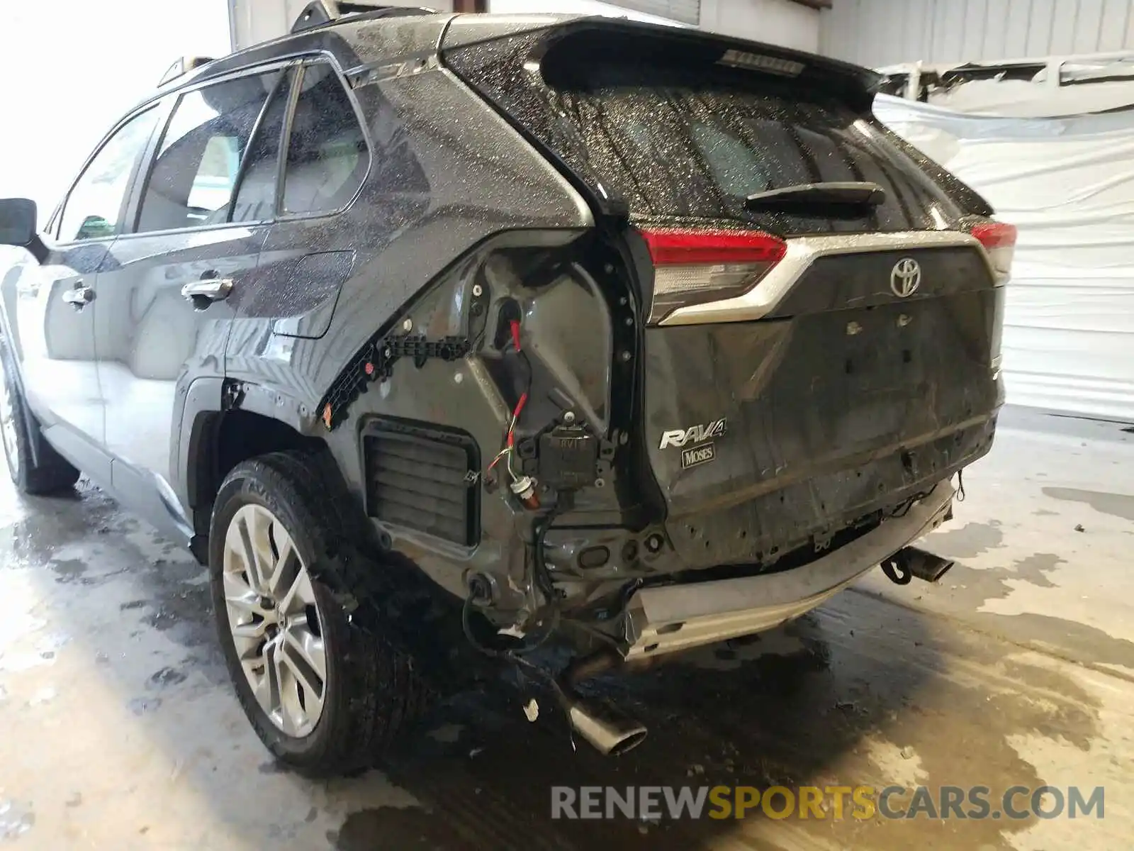 9 Photograph of a damaged car JTMN1RFV6KD518989 TOYOTA RAV4 2019