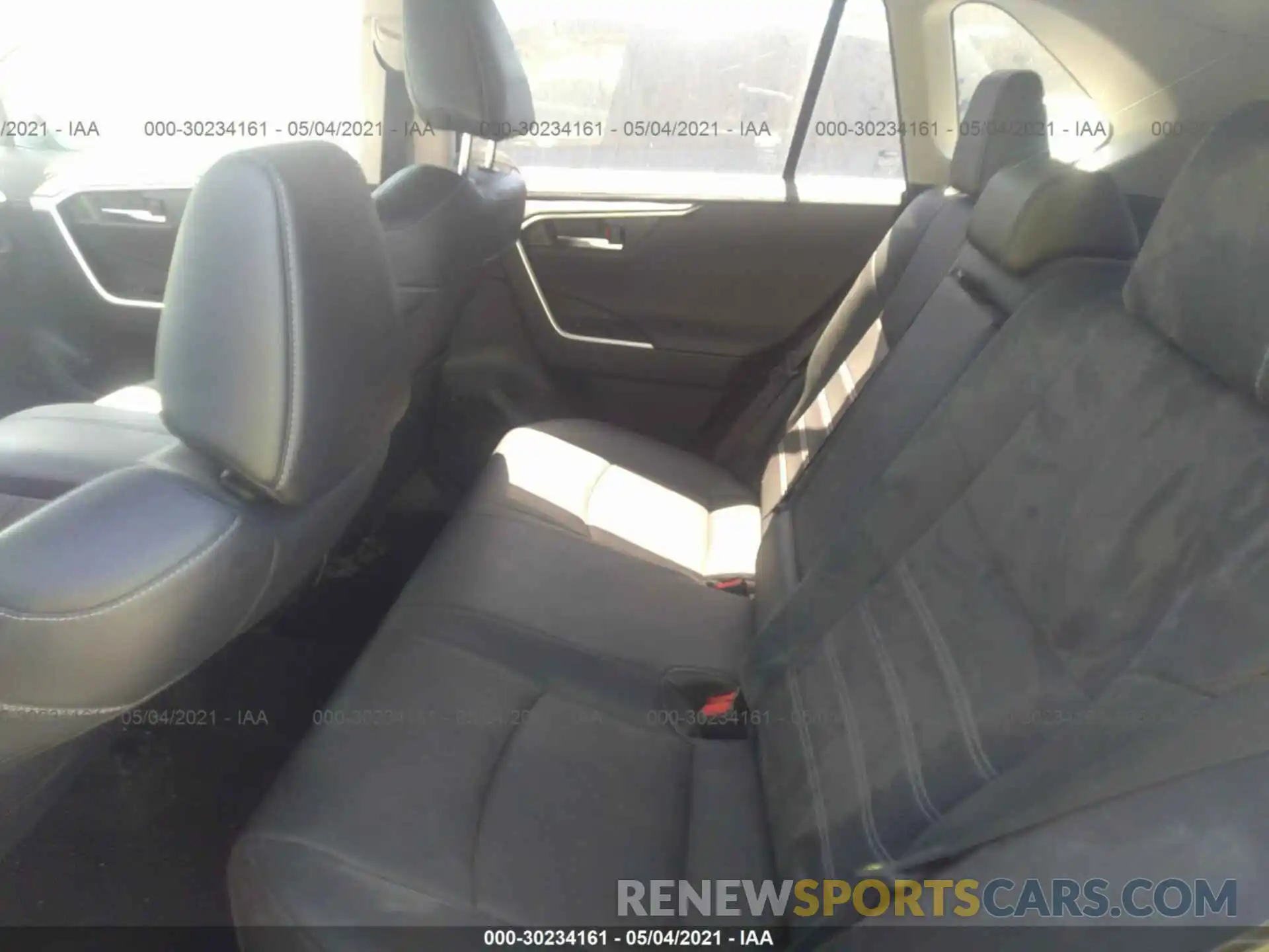 8 Фотография поврежденного автомобиля JTMN1RFV6KD521844 TOYOTA RAV4 2019