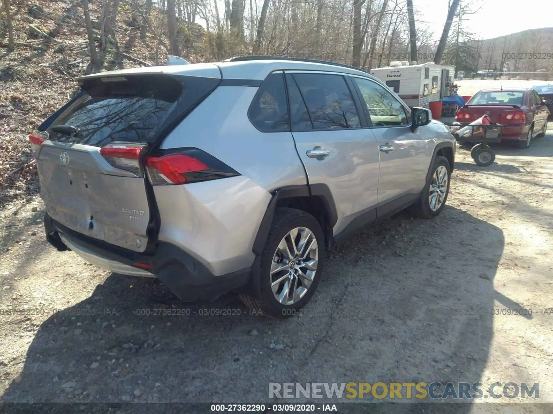 4 Photograph of a damaged car JTMN1RFV7KD509427 TOYOTA RAV4 2019