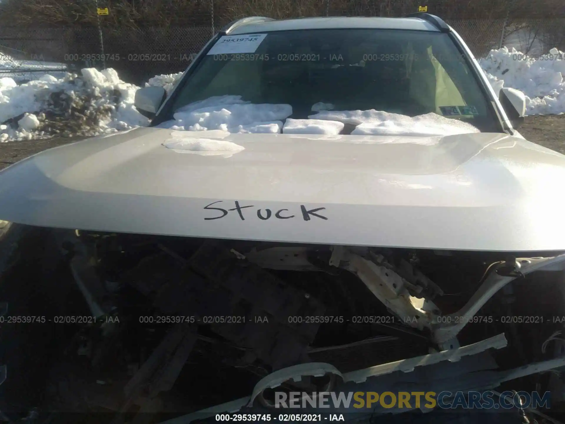 10 Photograph of a damaged car JTMN1RFV7KD515843 TOYOTA RAV4 2019