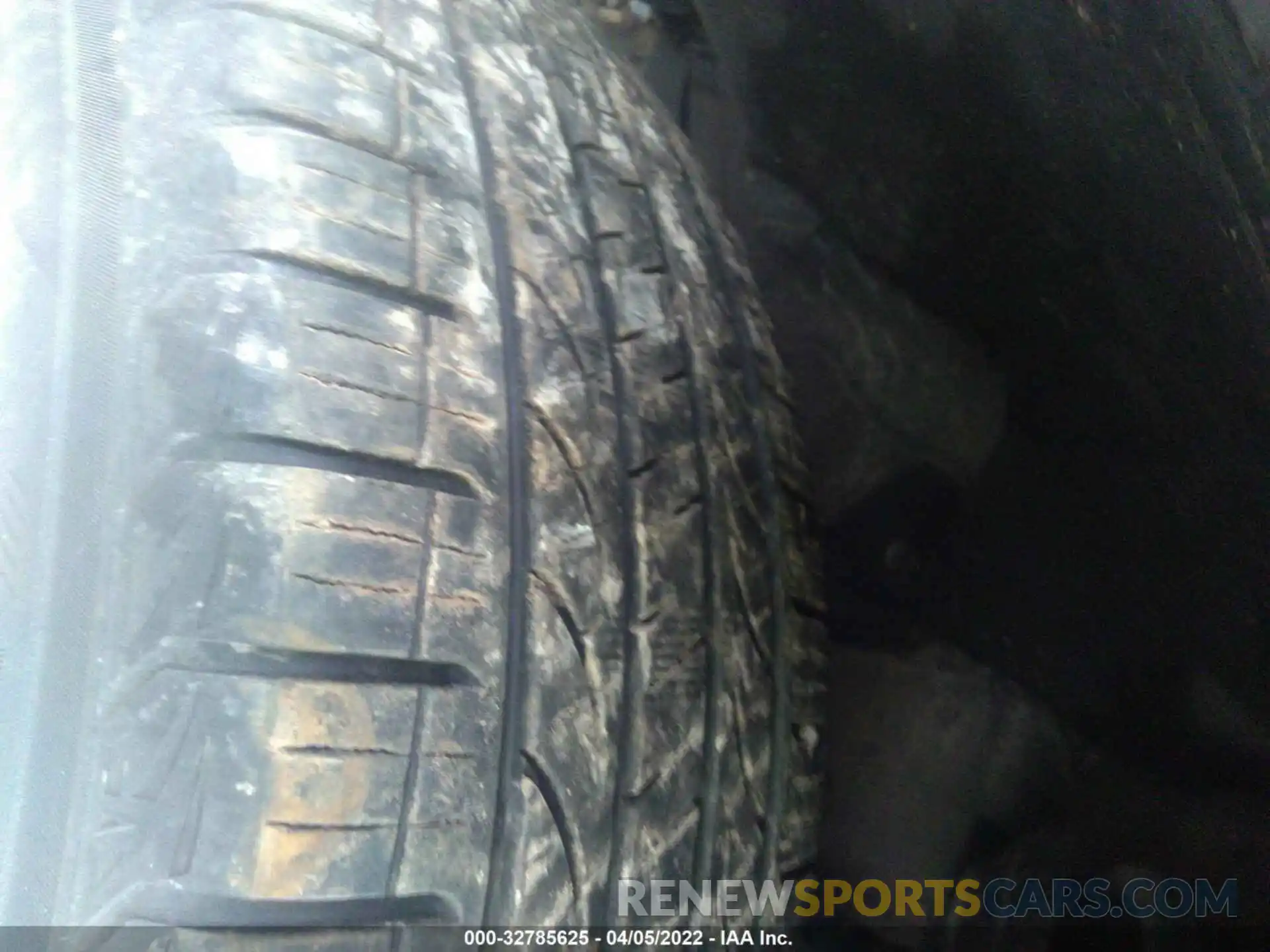 14 Фотография поврежденного автомобиля JTMN1RFV7KD516572 TOYOTA RAV4 2019