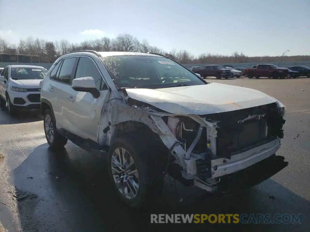 1 Photograph of a damaged car JTMN1RFV8KD007543 TOYOTA RAV4 2019