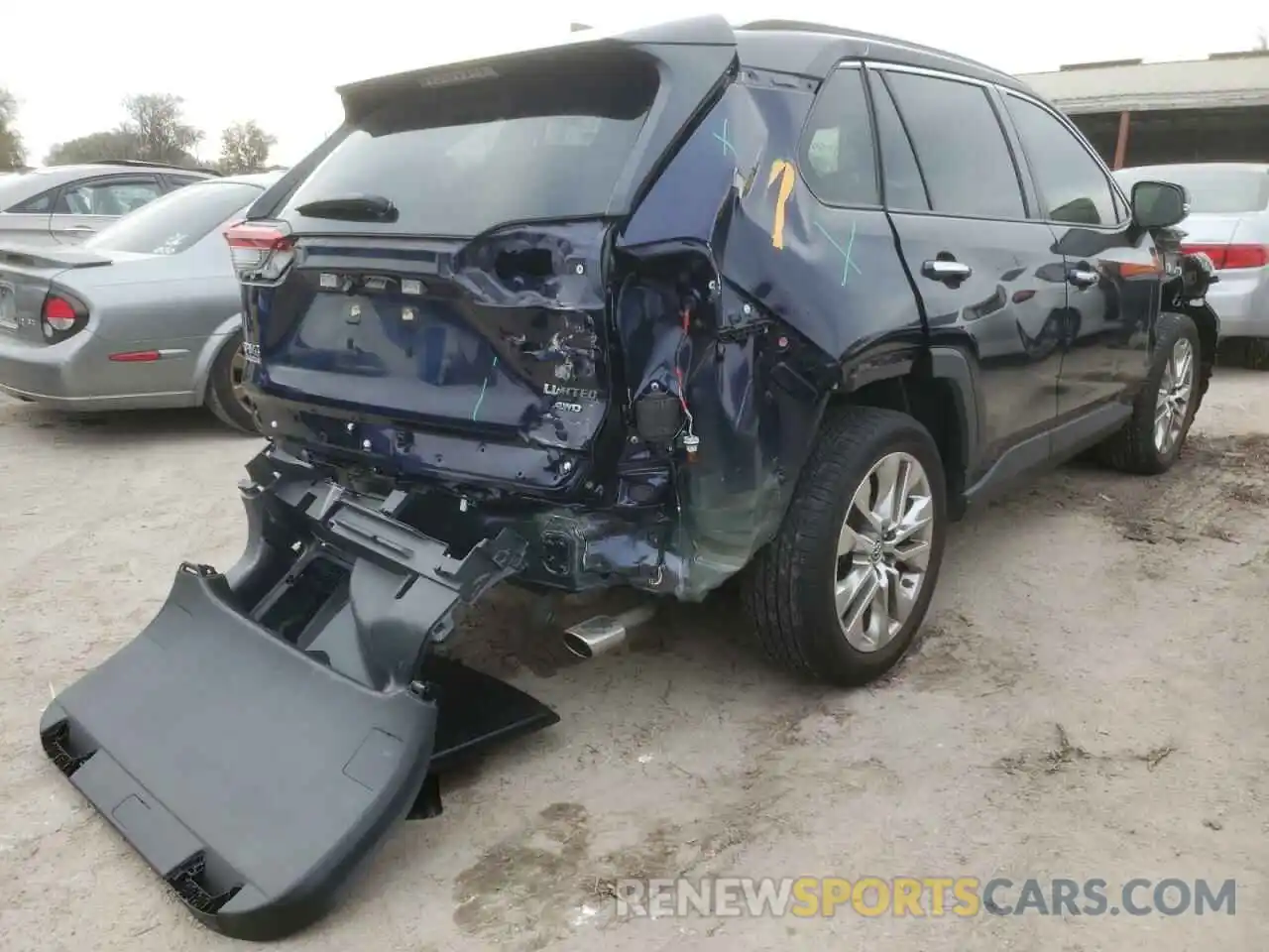 4 Фотография поврежденного автомобиля JTMN1RFV8KD010524 TOYOTA RAV4 2019