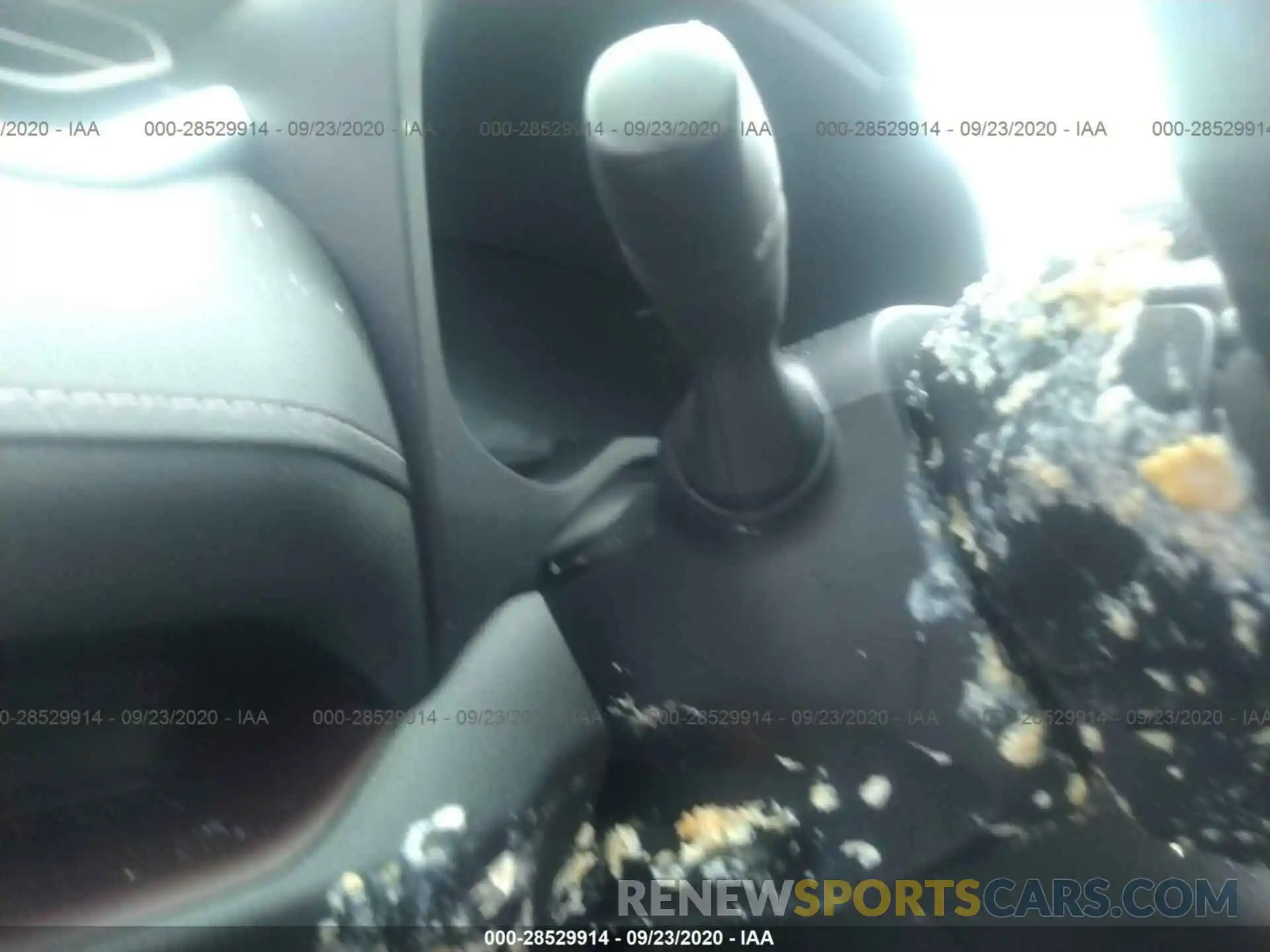 7 Photograph of a damaged car JTMN1RFV8KD508822 TOYOTA RAV4 2019