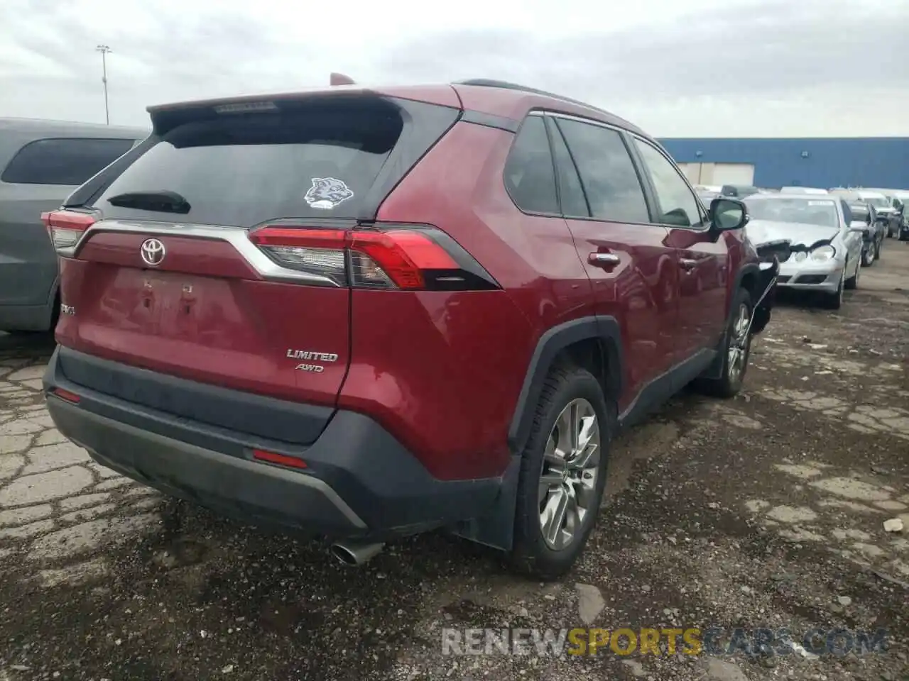 4 Photograph of a damaged car JTMN1RFV8KD509324 TOYOTA RAV4 2019