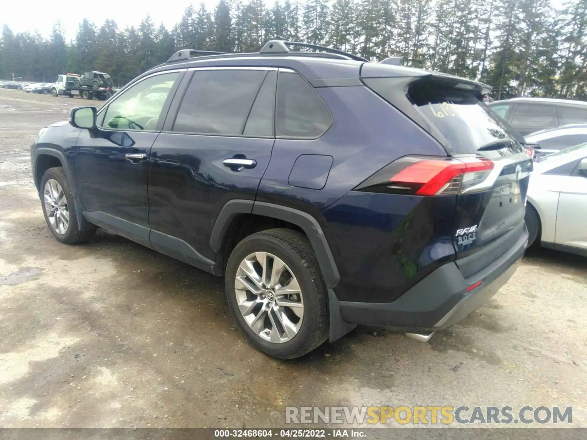 3 Фотография поврежденного автомобиля JTMN1RFV8KD520596 TOYOTA RAV4 2019