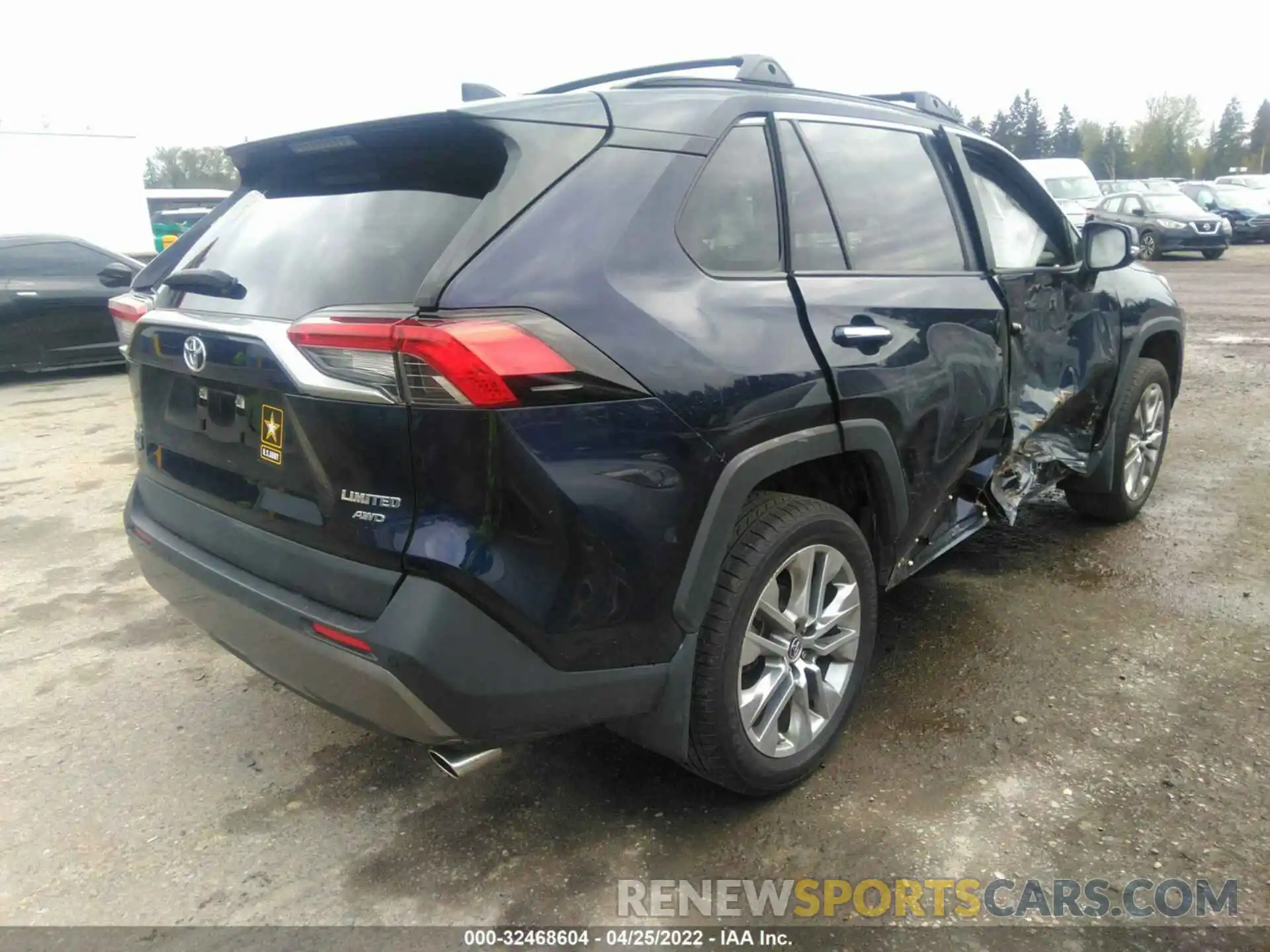 4 Photograph of a damaged car JTMN1RFV8KD520596 TOYOTA RAV4 2019