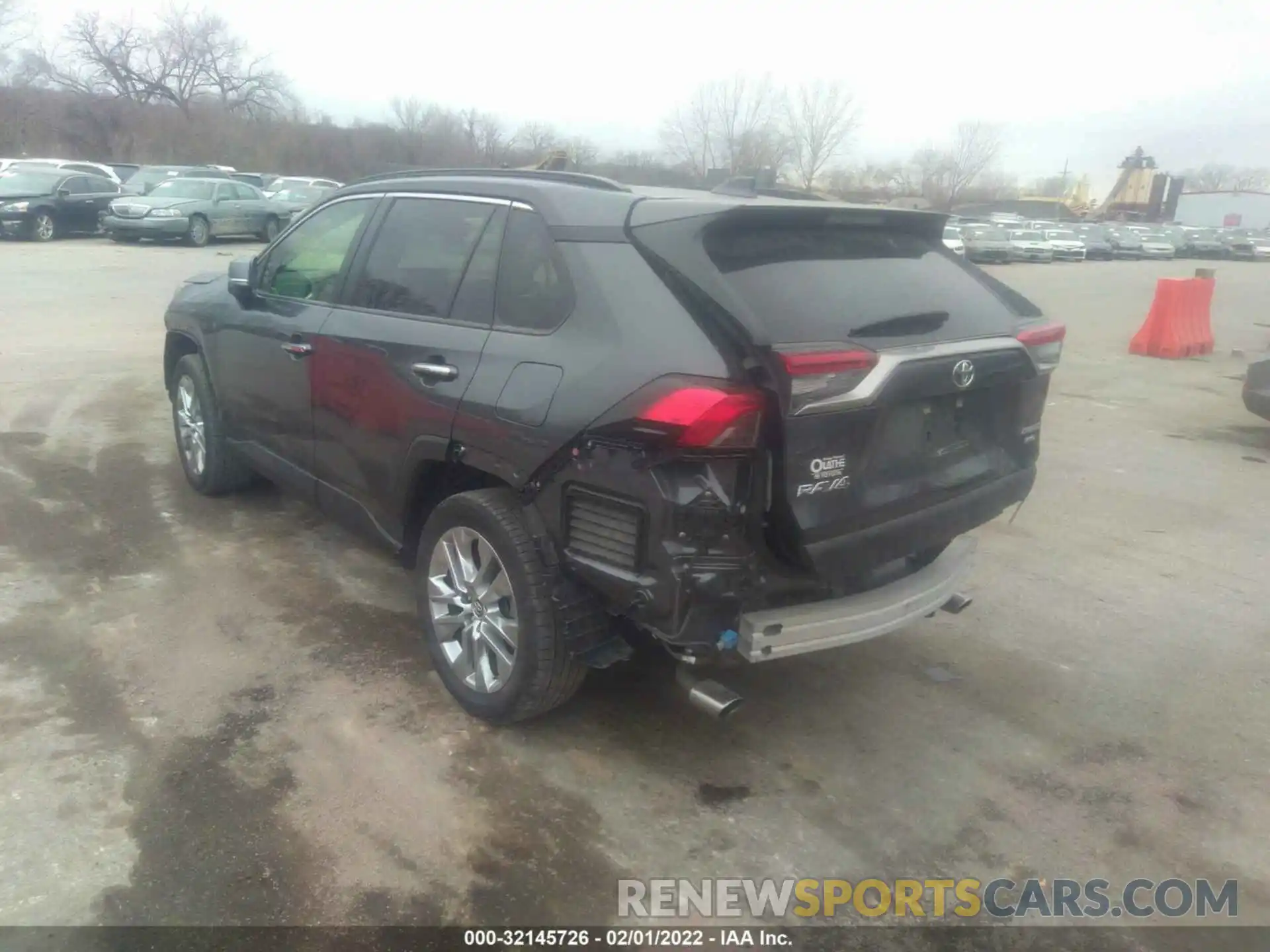 3 Фотография поврежденного автомобиля JTMN1RFV8KD520730 TOYOTA RAV4 2019